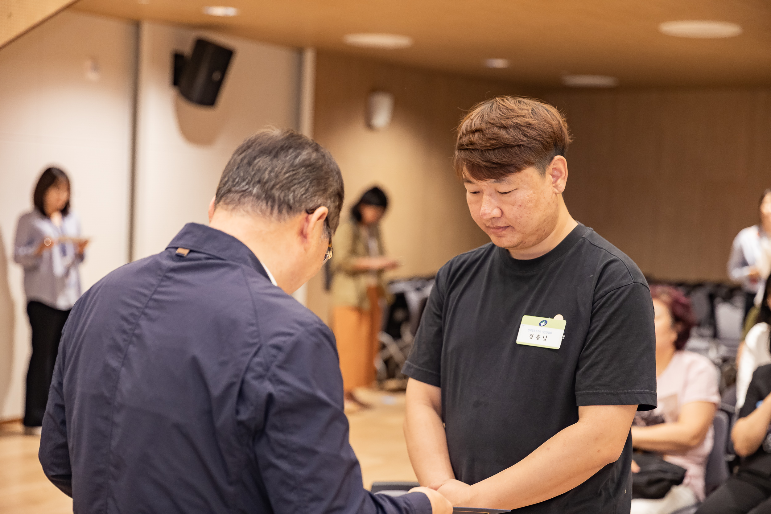 20250613-2025년 6월 정기 구민표창 수여식 20250613-107095_L_145833.jpg