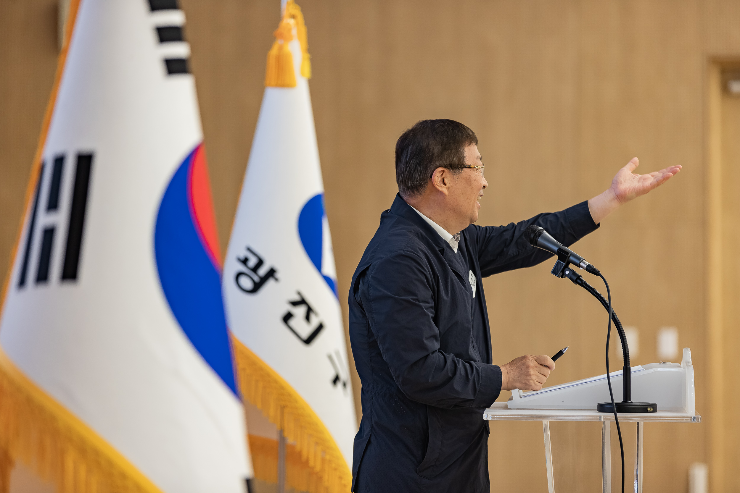 20250613-2025년 6월 정기 구민표창 수여식 20250613-107254_L_145835.jpg