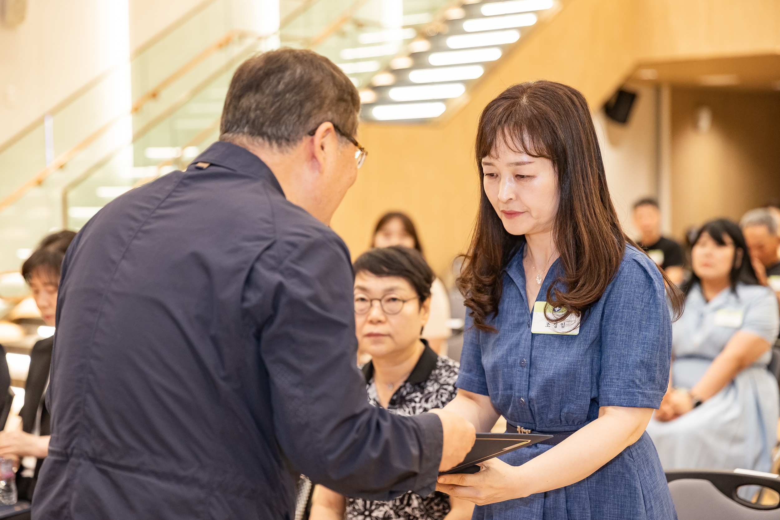 20250613-2025년 6월 정기 구민표창 수여식 20250613-106557_L_145829.jpg