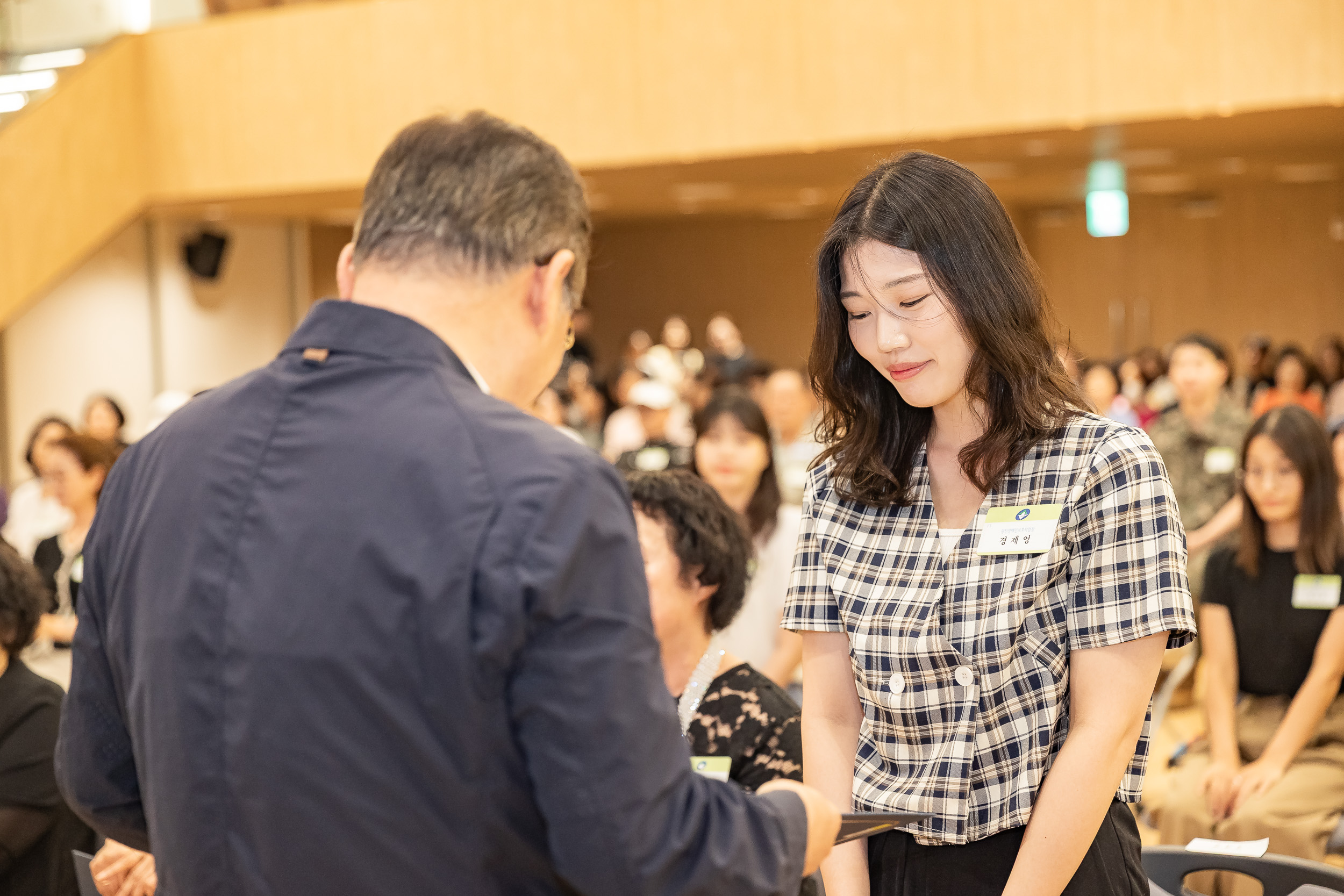 20250613-2025년 6월 정기 구민표창 수여식 20250613-106601_L_145829.jpg