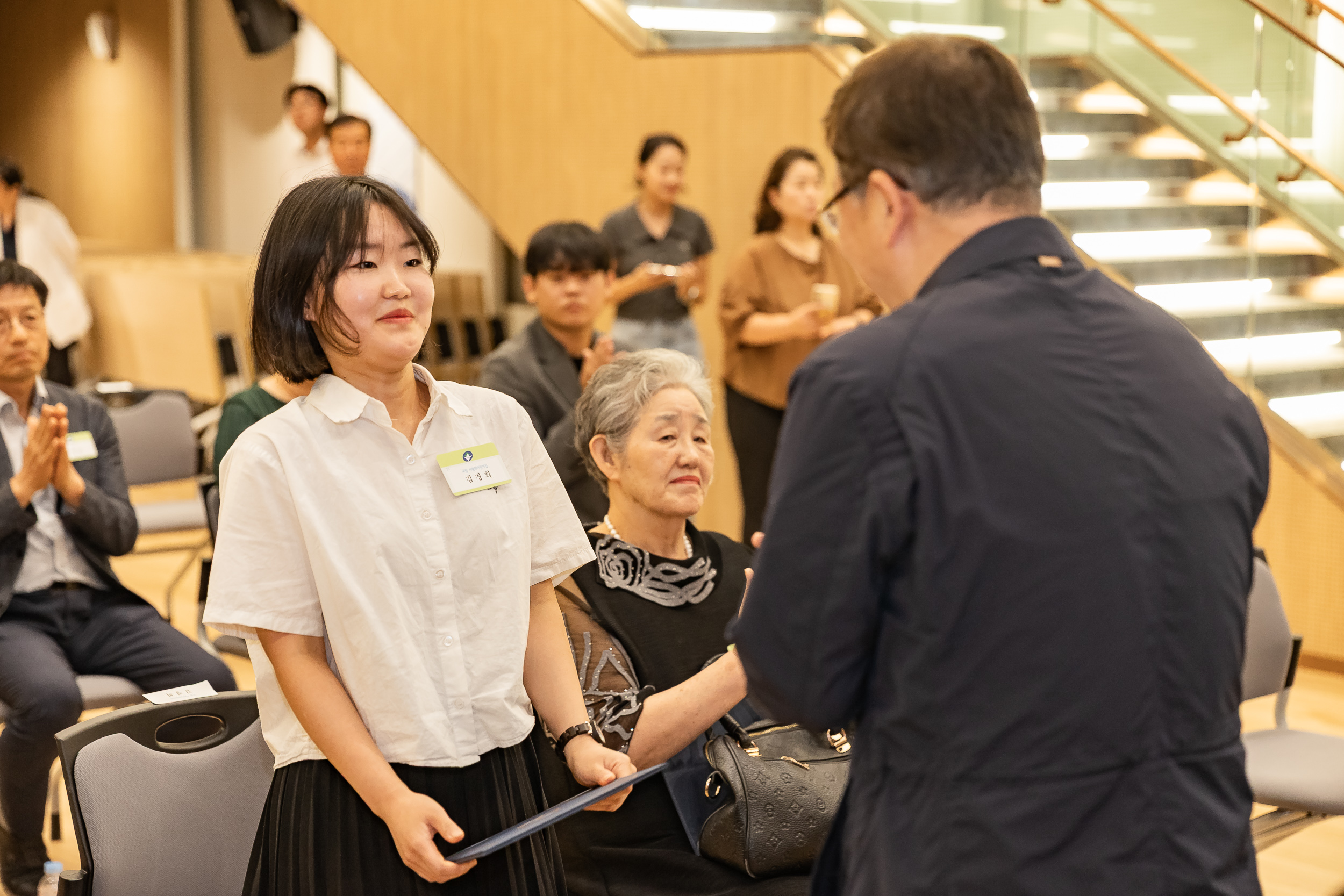 20250613-2025년 6월 정기 구민표창 수여식 20250613-106676_L_145830.jpg