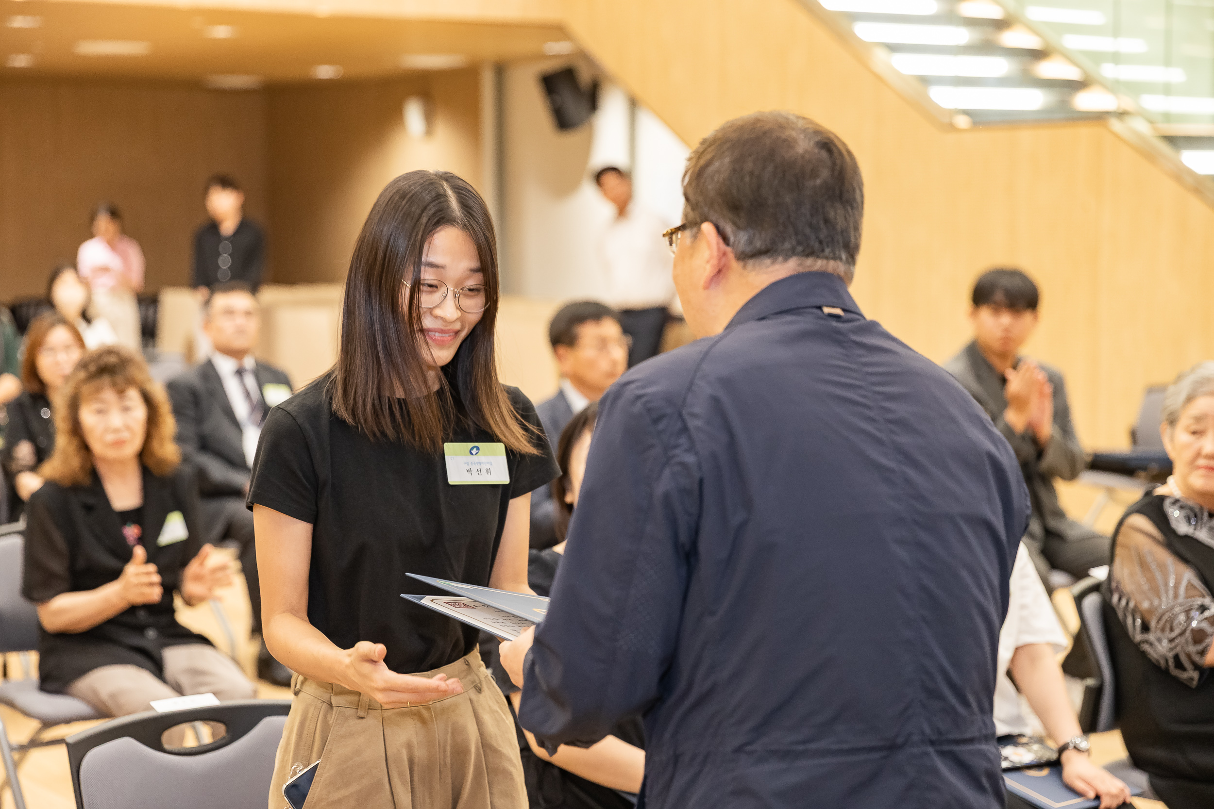 20250613-2025년 6월 정기 구민표창 수여식 20250613-106692_L_145830.jpg