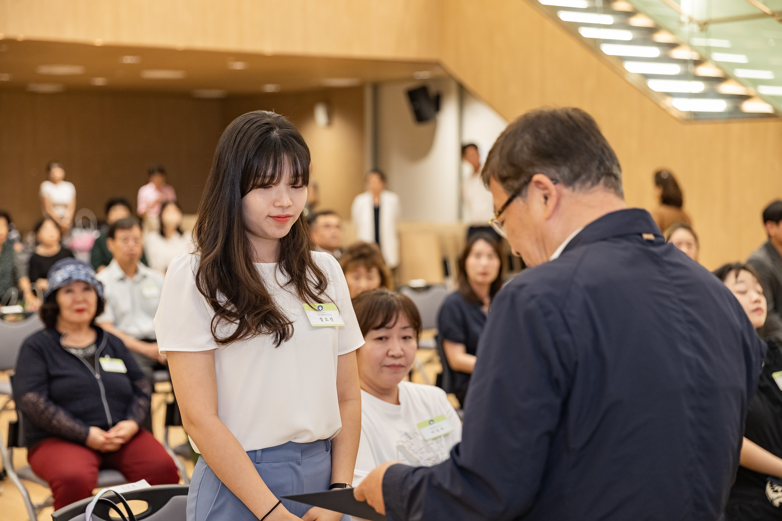 20250613-2025년 6월 정기 구민표창 수여식 20250613-106701_L_145830.jpg