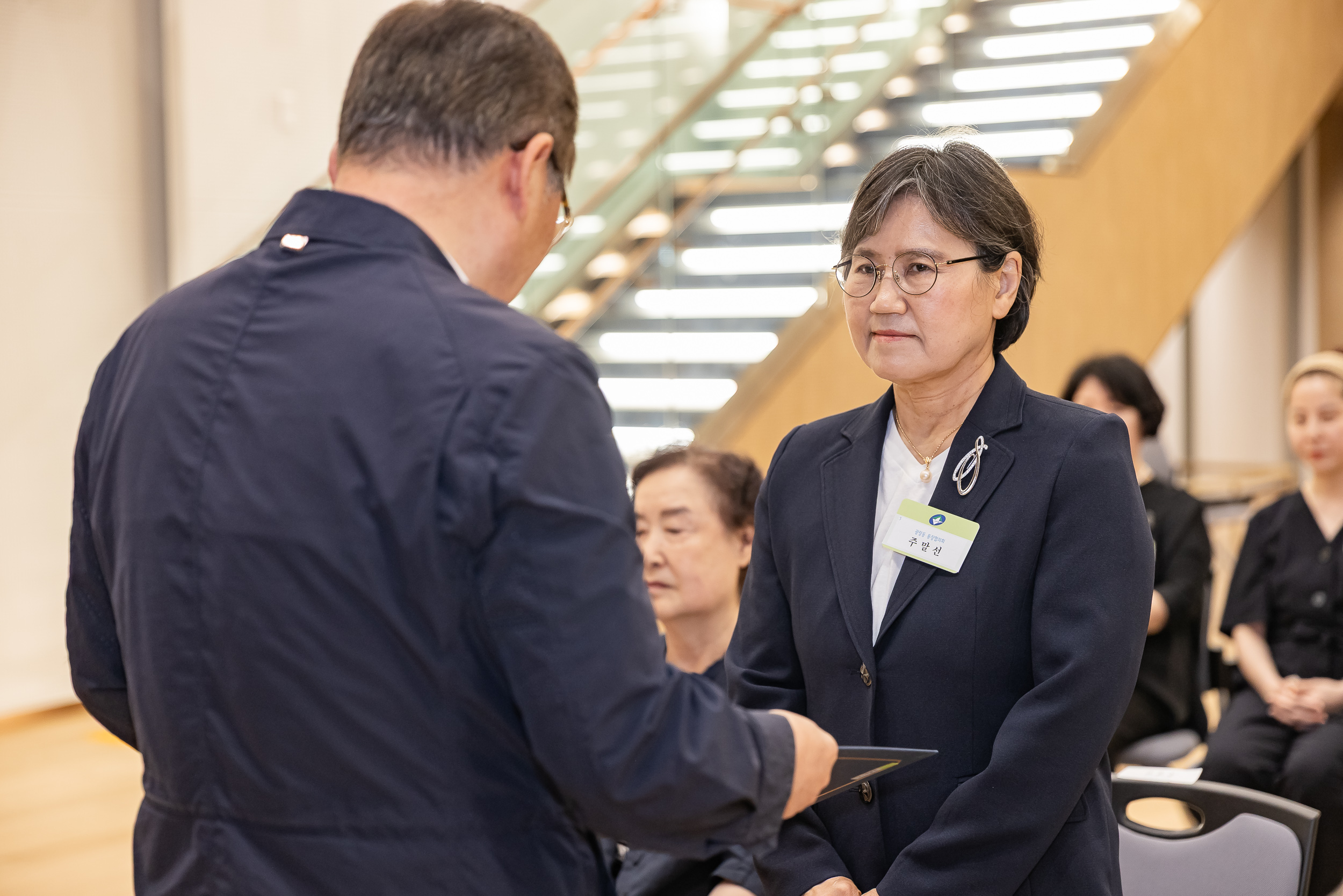 20250613-2025년 6월 정기 구민표창 수여식 20250613-106525_L_145828.jpg