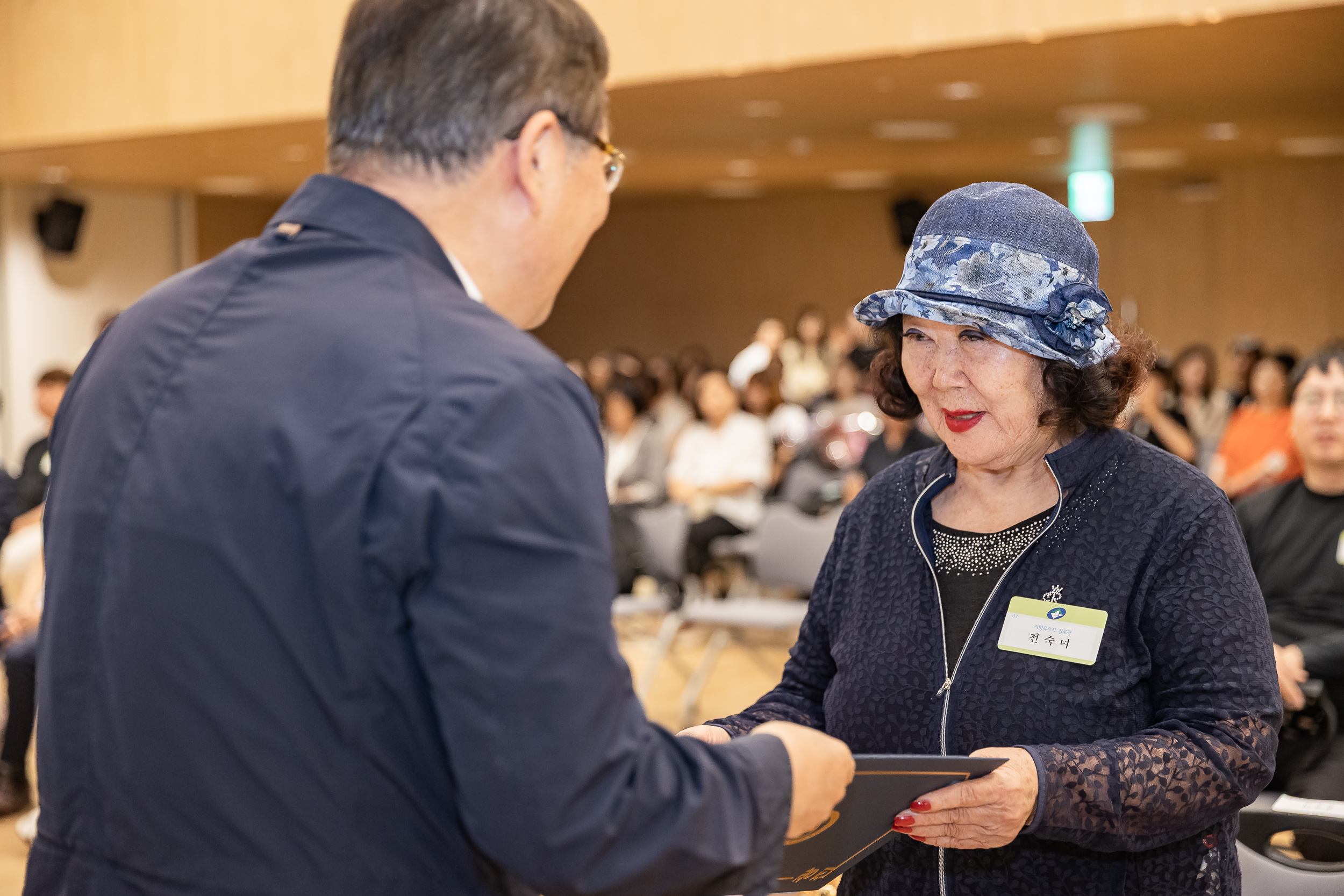 20250613-2025년 6월 정기 구민표창 수여식 20250613-106867_L_145832.jpg