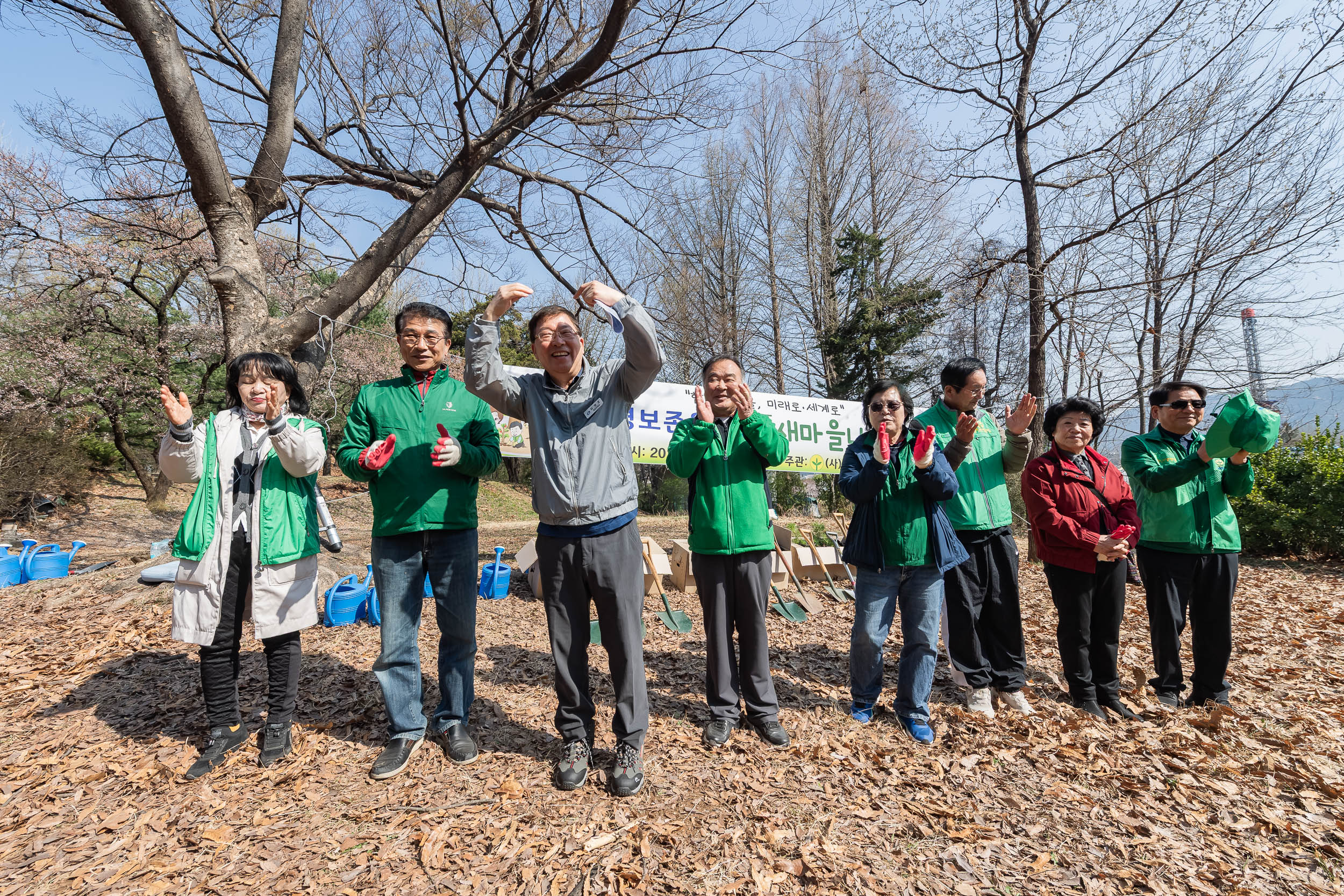 20250407-환경보존을 위한 새마을 나무심기 20250407-45046_L_174018.jpg