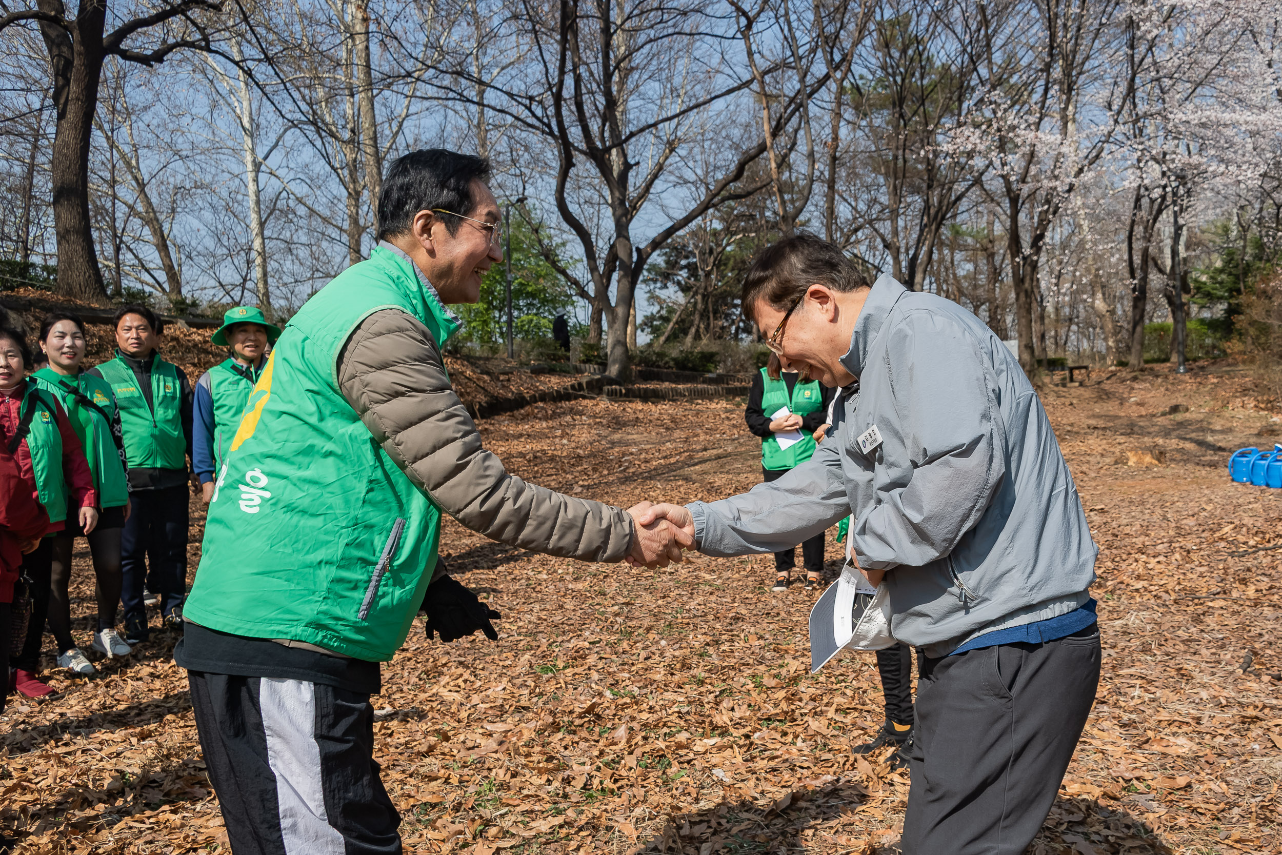 20250407-환경보존을 위한 새마을 나무심기 20250407-44915_L_174015.jpg