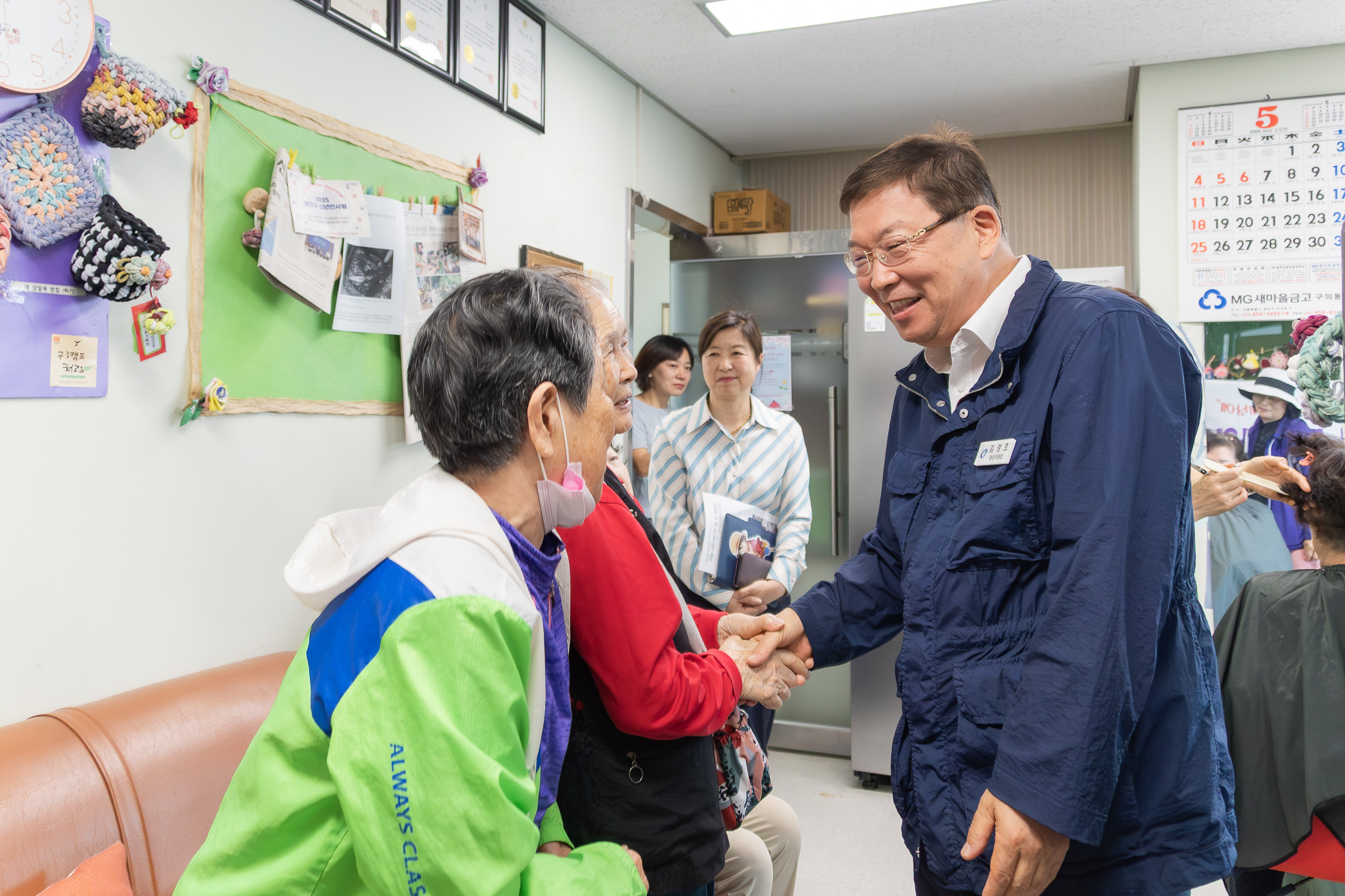 20250526-구의3동 자원봉사캠프 어르신 이미용봉사 20250526-87279_L_175636.jpg