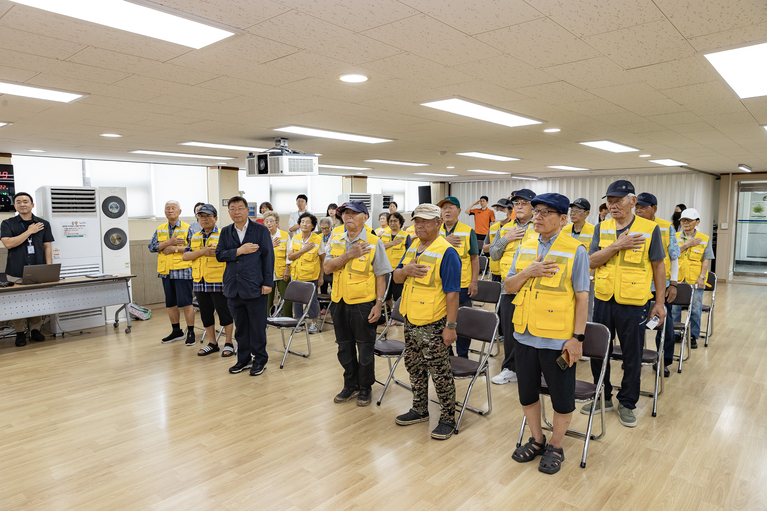 20250822-광장동 어르신일자리 안전교육 20250822-7239_L_111950.jpg