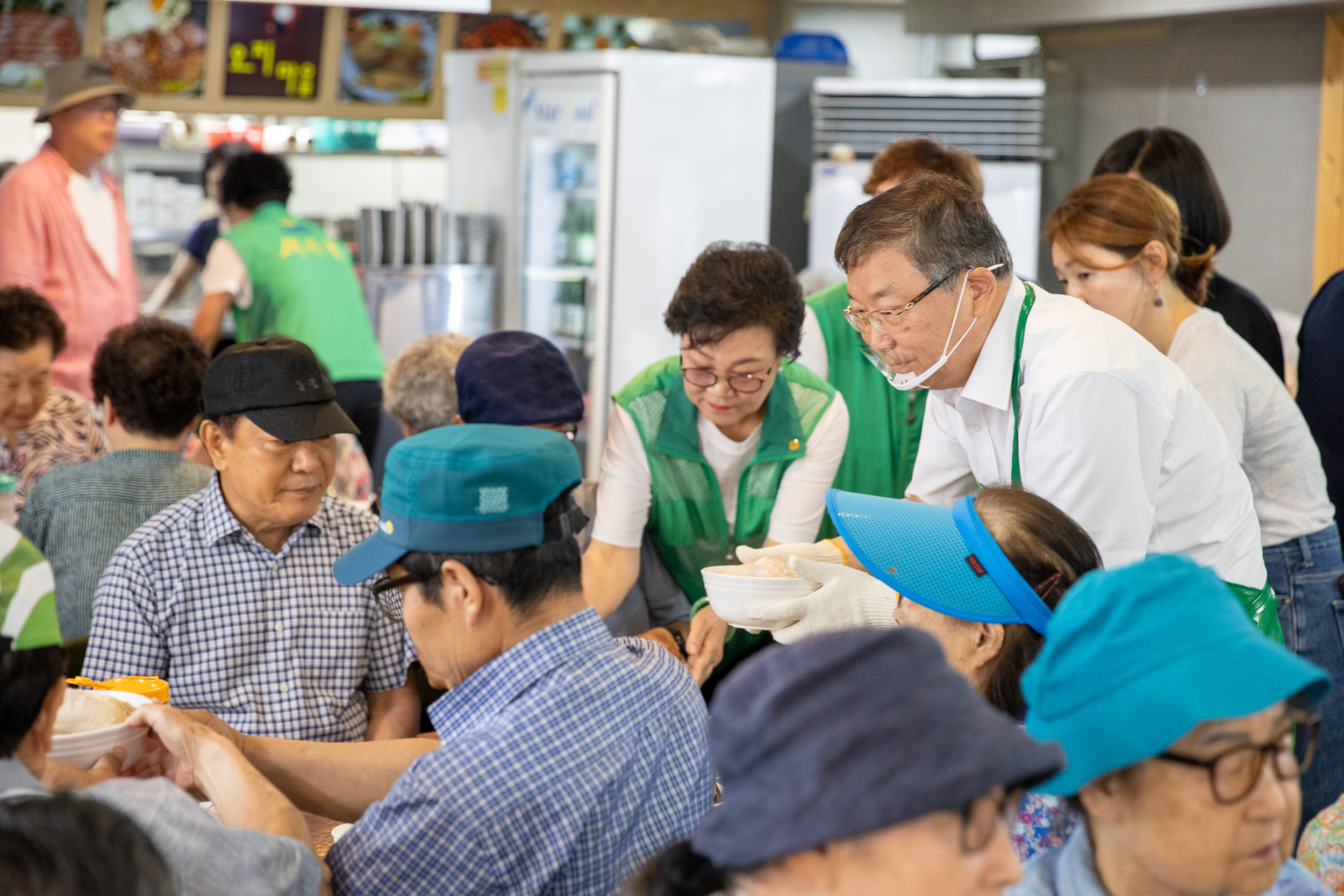 20250709-2025년 건강한 여름나기 사랑의 삼계탕 나눔 20250709-1171_L_174435.jpg