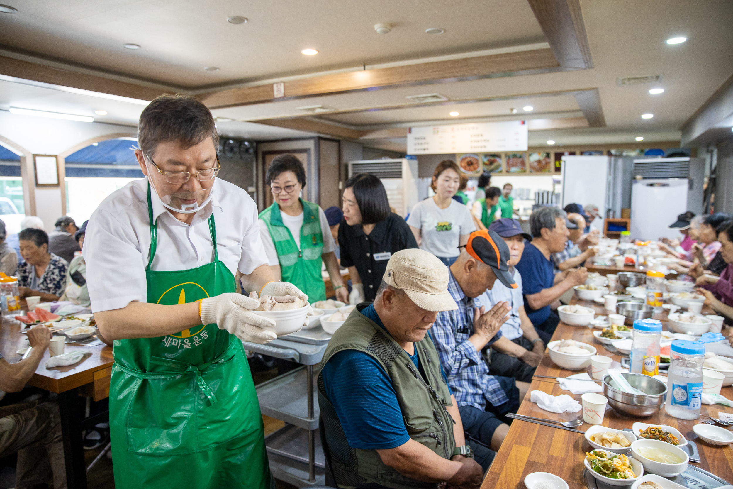 20250709-2025년 건강한 여름나기 사랑의 삼계탕 나눔 20250709-1190_L_174435.jpg