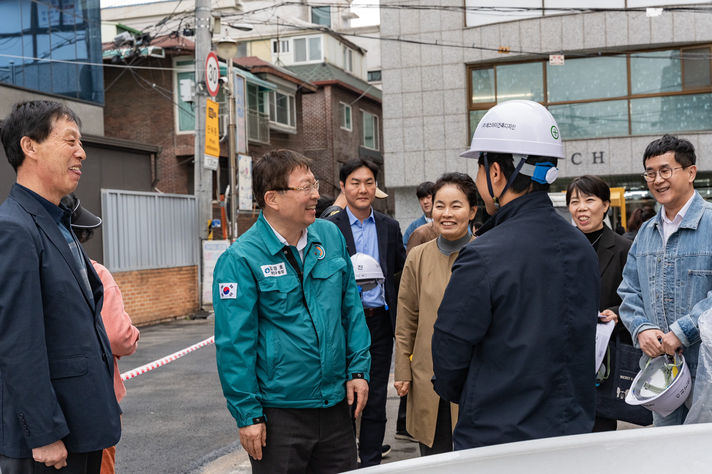20250409-중곡제일시장 아케이드 교체공사 현장방문 20250409-47646_L_163317.jpg