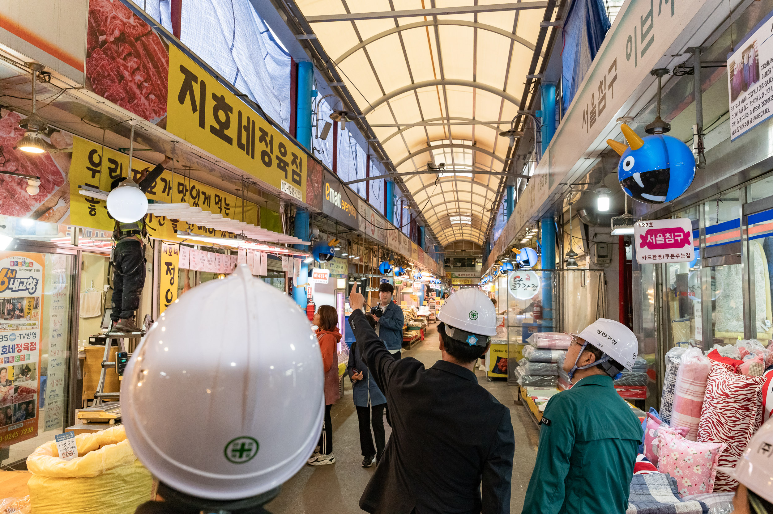 20250409-중곡제일시장 아케이드 교체공사 현장방문 20250409-47674_L_163317.jpg