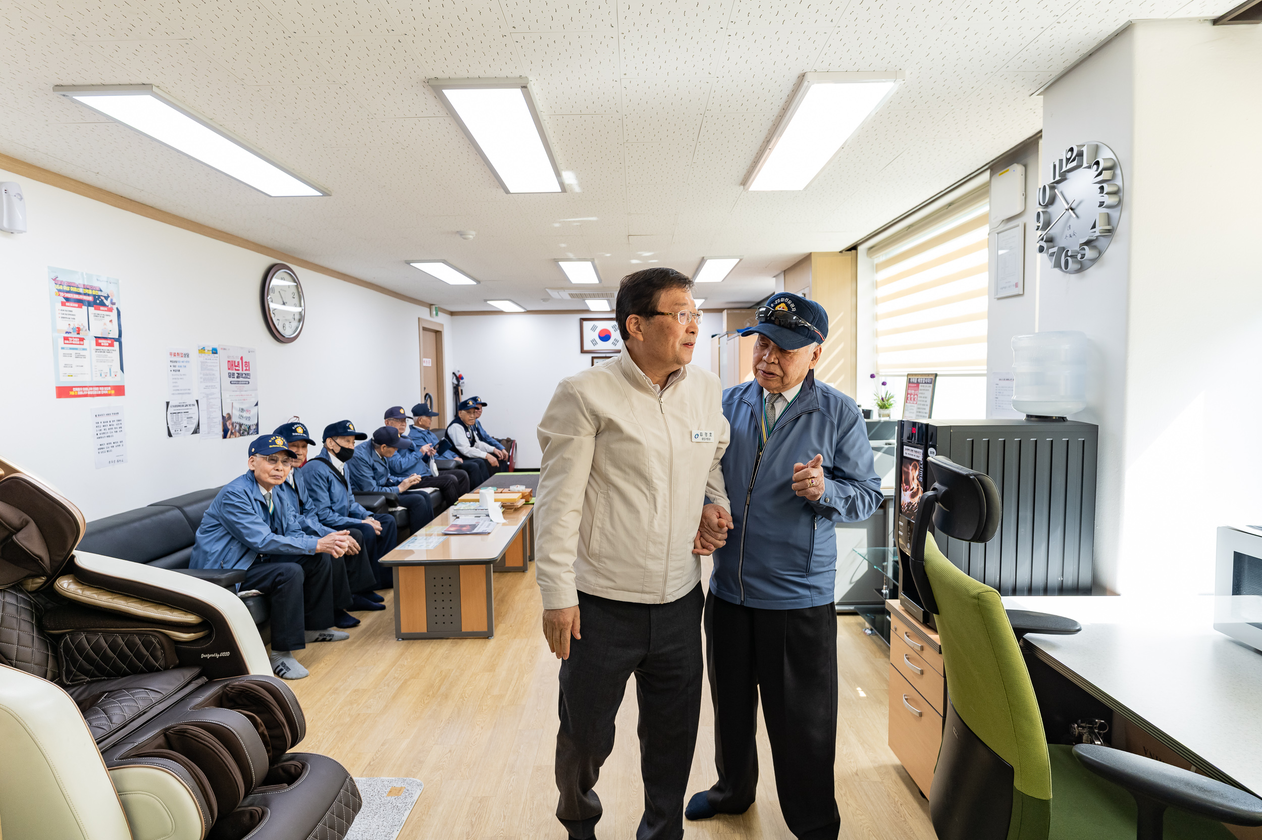 20250326-국가유공자경로당 방문 20250326-34254_L_165947.jpg