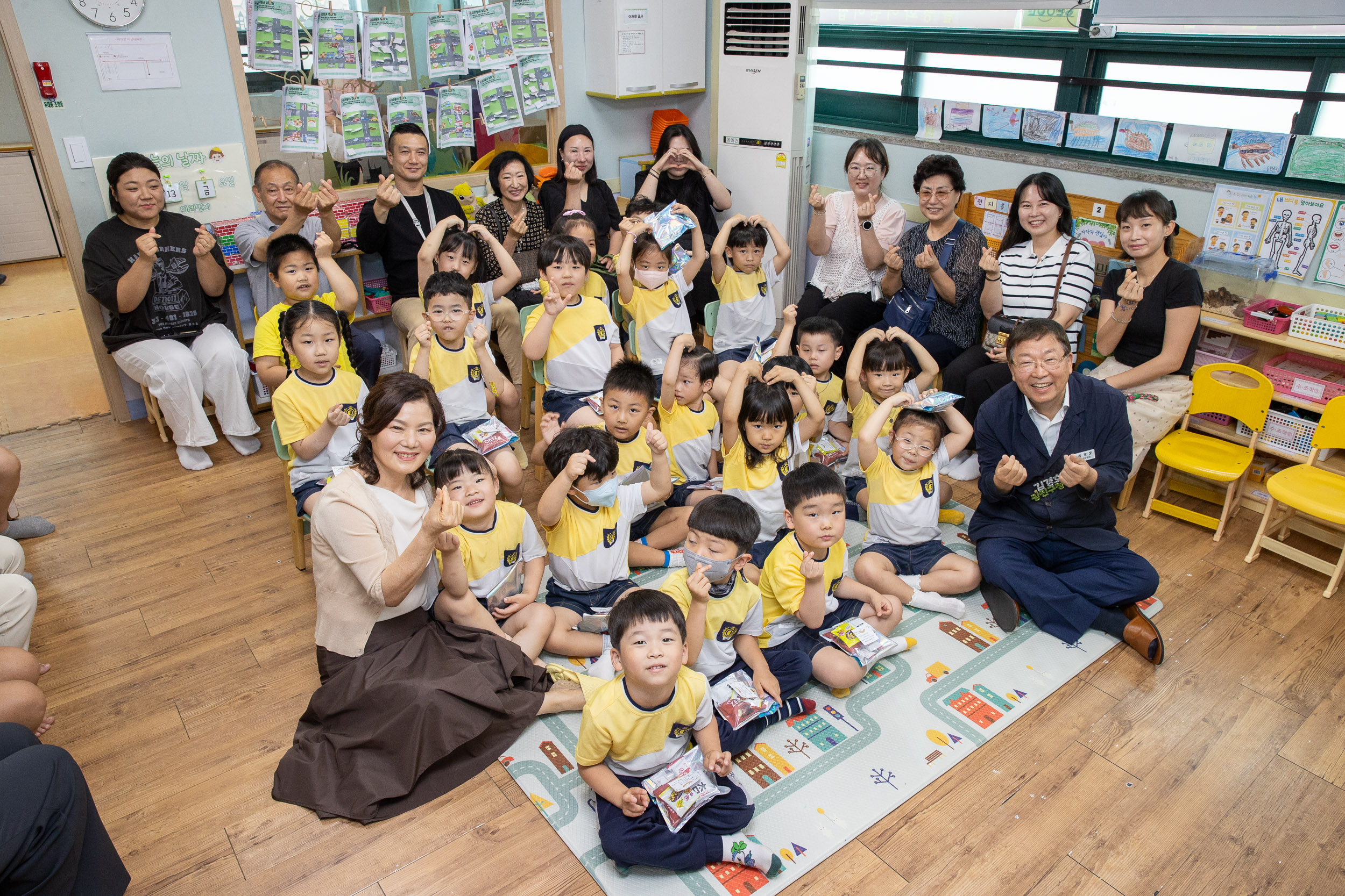20250613-구청장님과 함께하는 동화여행(늘평화어린이집) 20250613-106209_L_145706.jpg