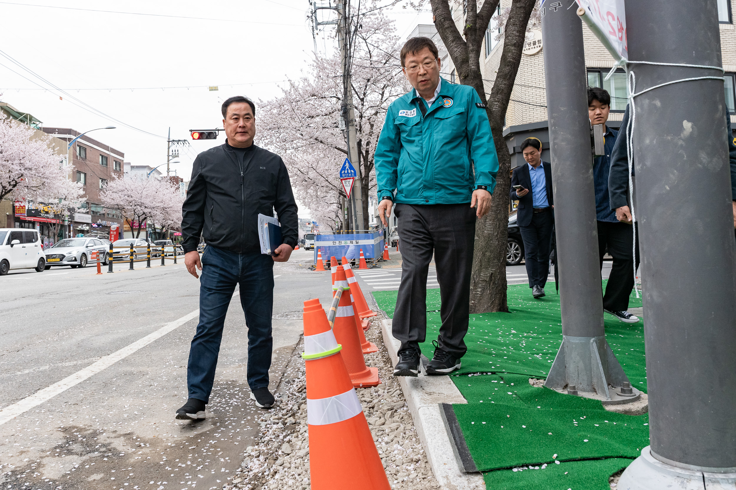 20250409-2025년 관내 도로굴착 복구공사(중곡2동 긴고랑로) 20250409-47545_L_163157.jpg