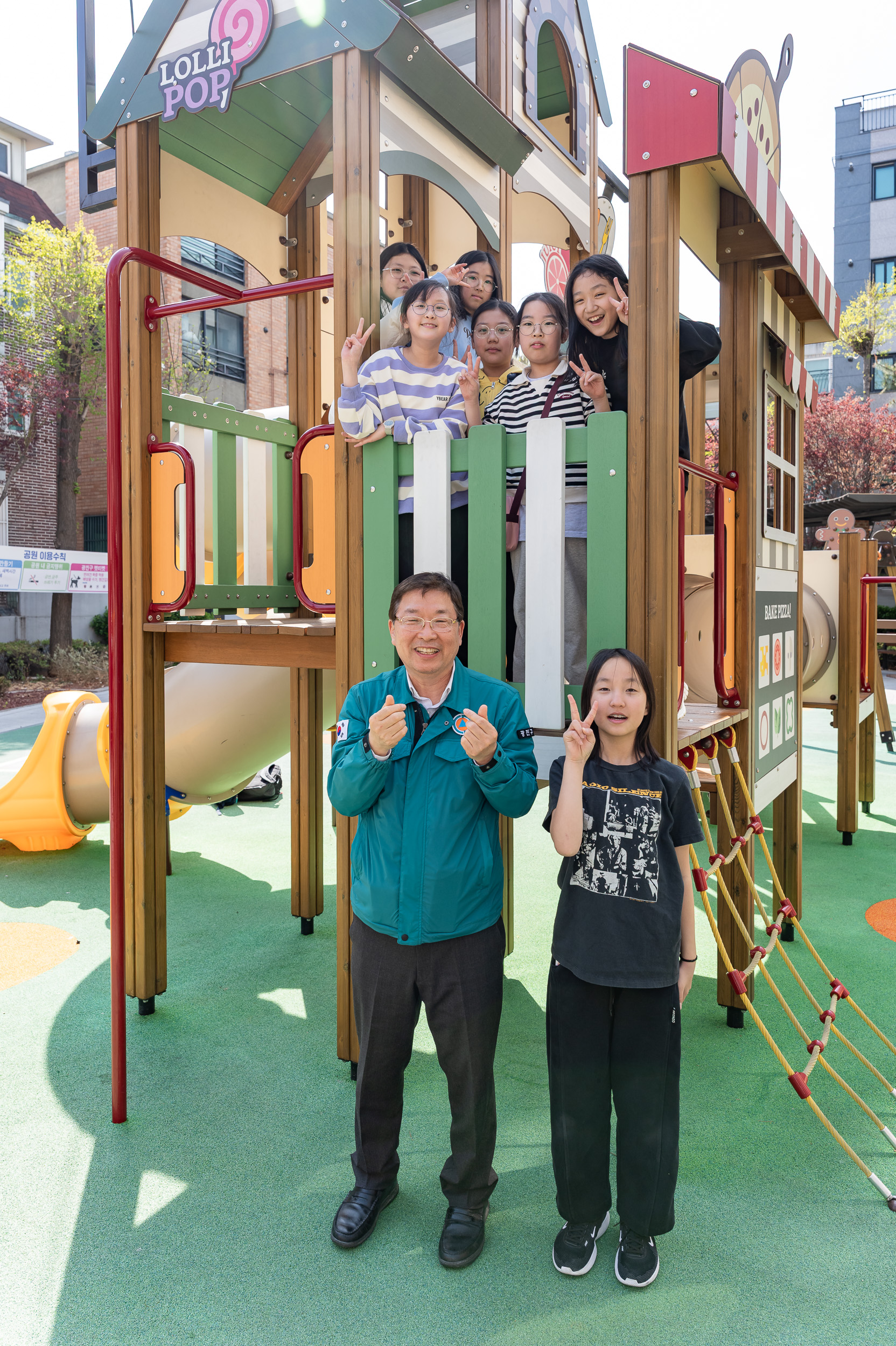 20250415-광진구 자양1동 경로당 방문 20250415-51724_L_102946.jpg