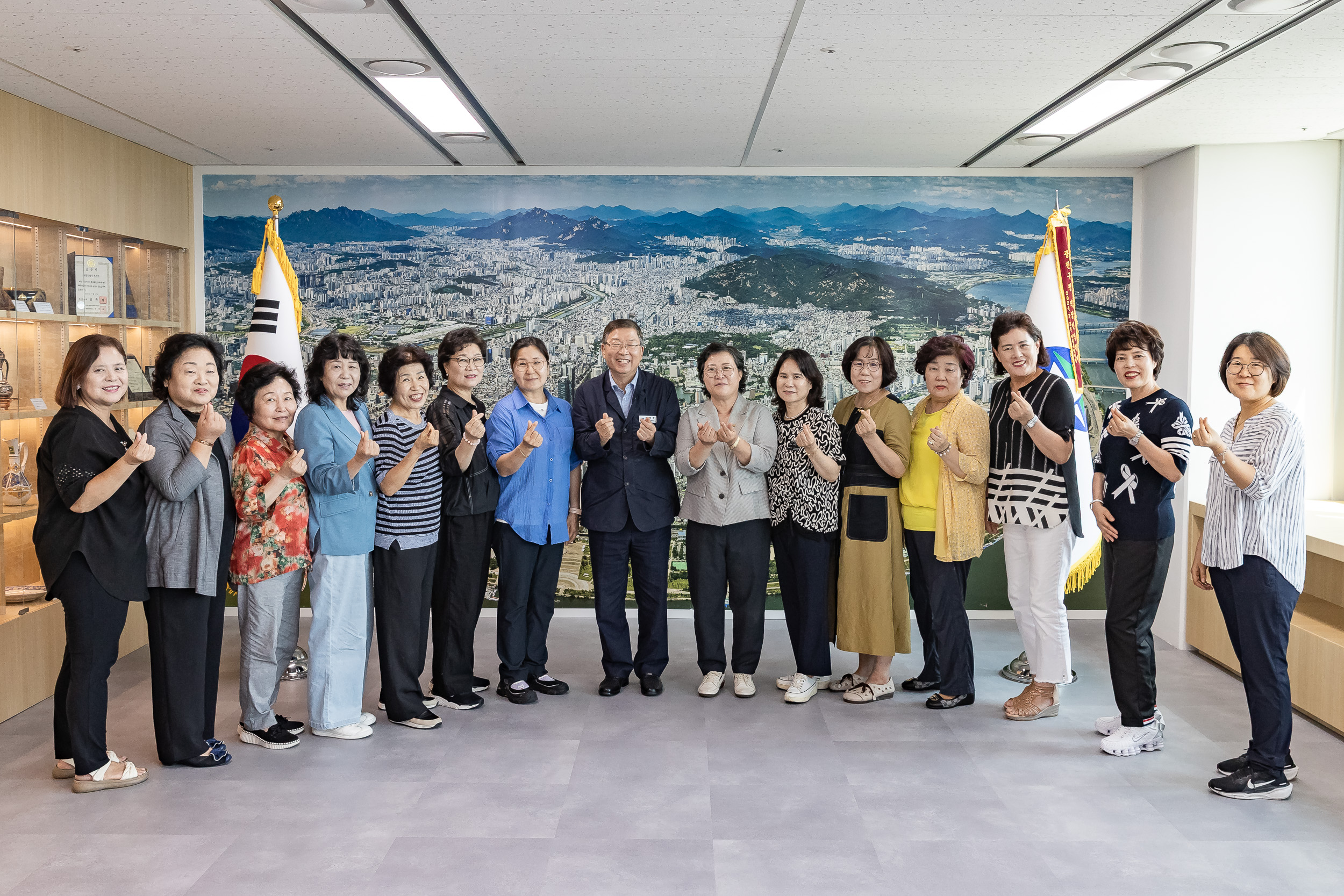 20250708-광진구 새마을 부녀회 방문 20250708-0759_L_151847.jpg