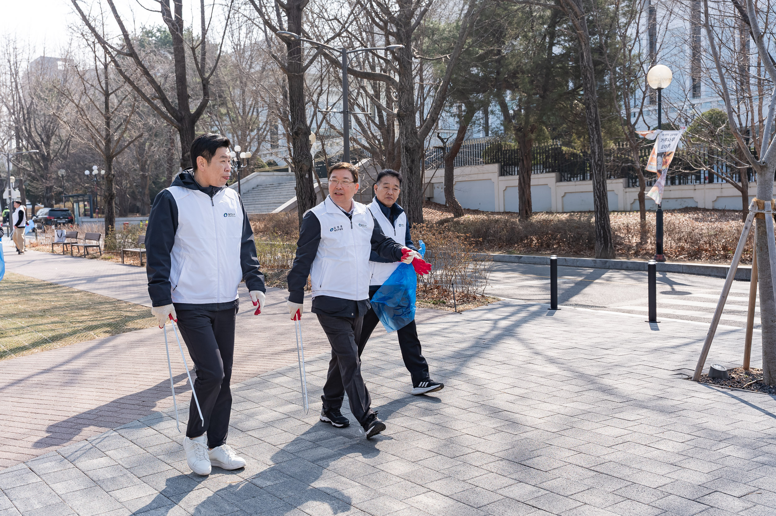 20250331-2025년 봄맞이 그린봉사단 환경정화활동 20250331-40121_L_180437.jpg