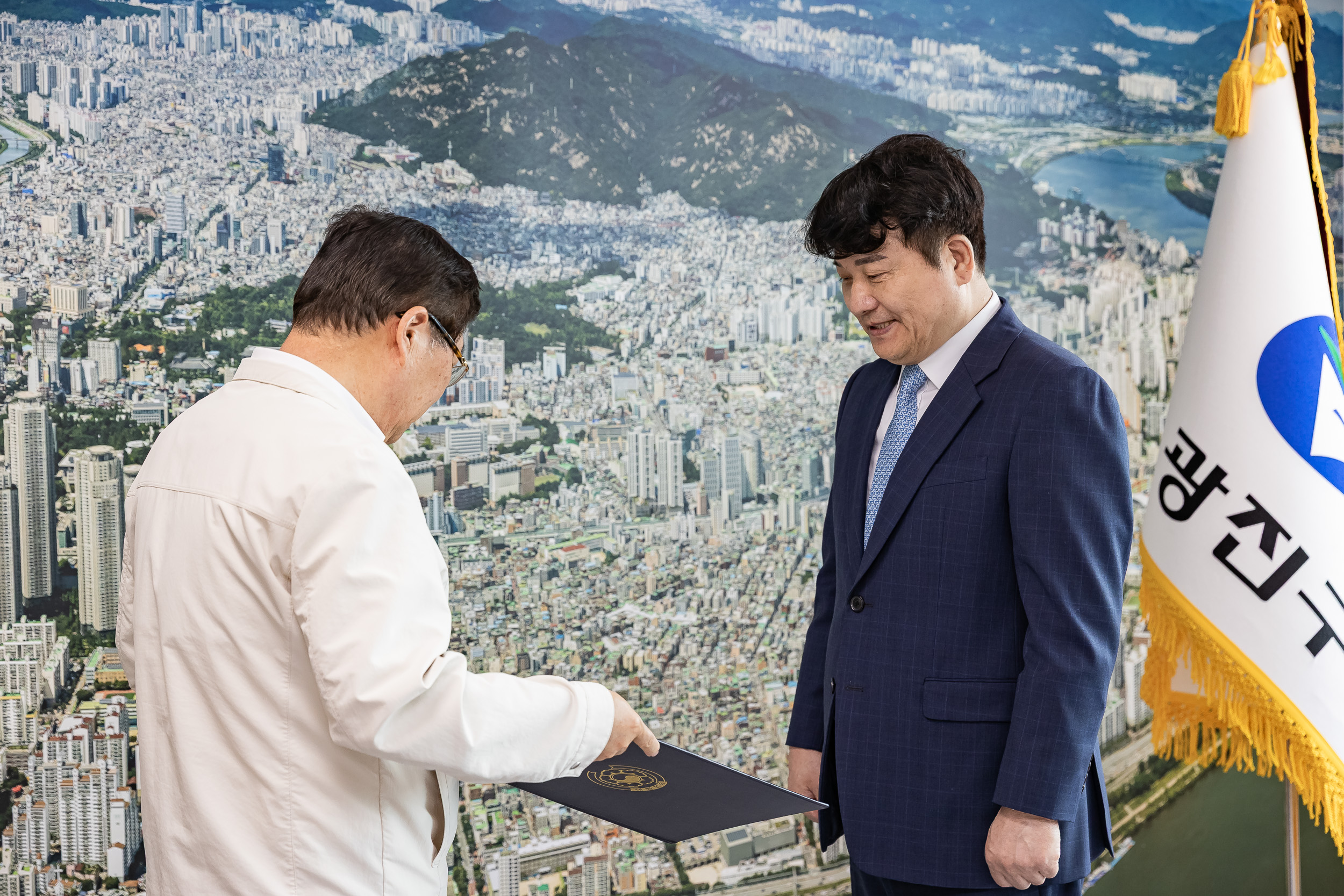 20250519-6.25전챙 참전자 무공훈장 전수 20250519-80534_L_173558.jpg
