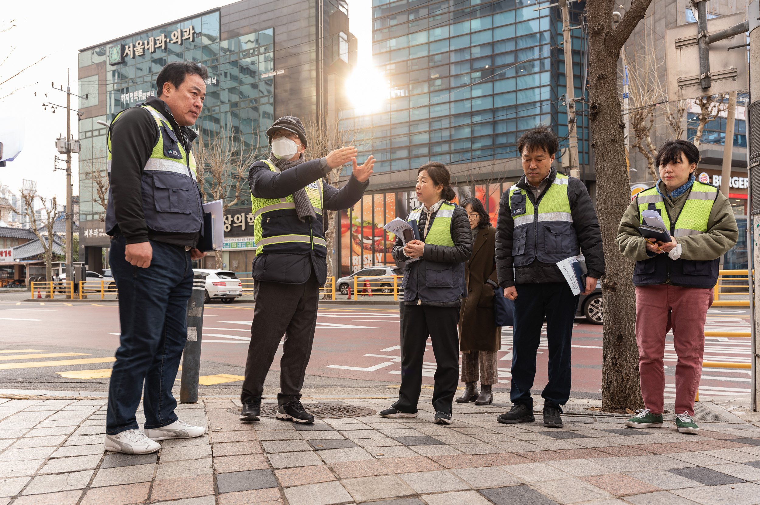20250317-사거리 반사경, 버스정류장 시설장비 관련 현장점검