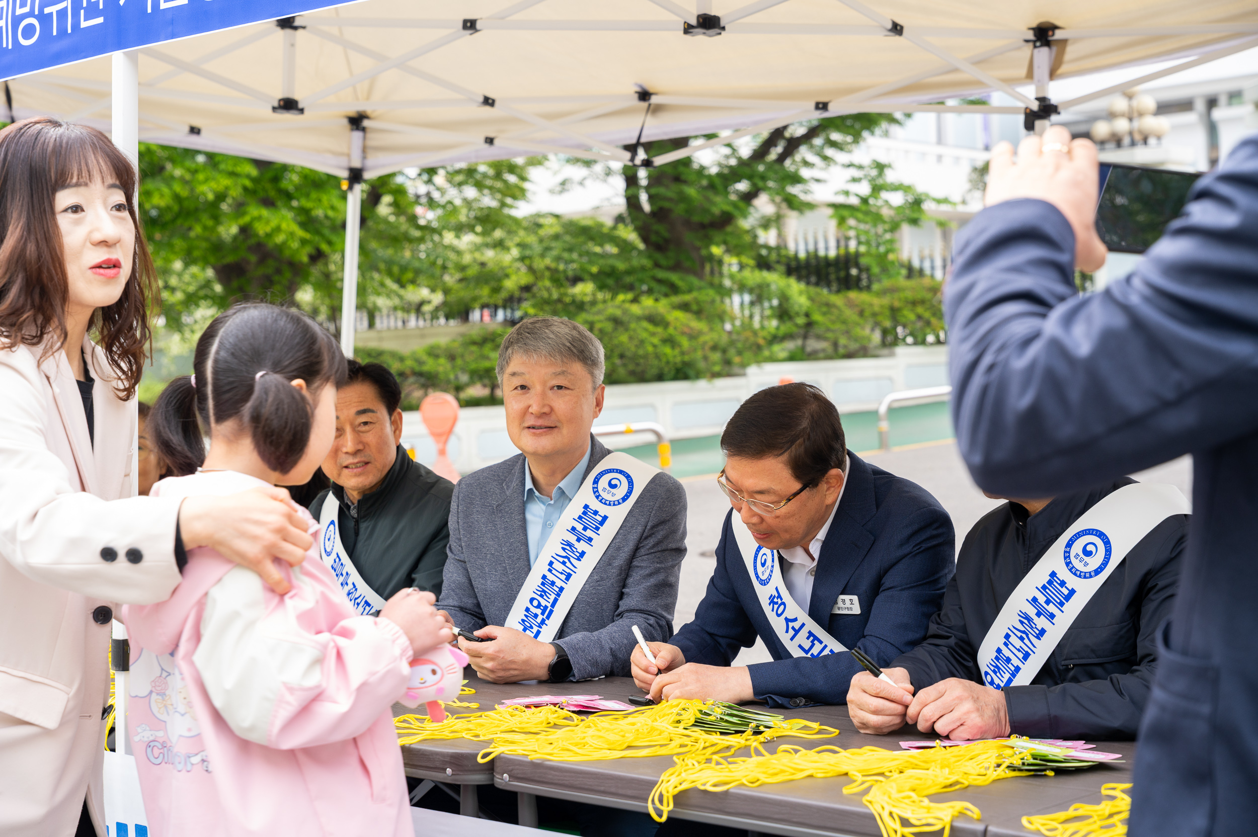 20250505-어린이날 이름표달아주기 행사 20250505-69993_L_102031.jpg