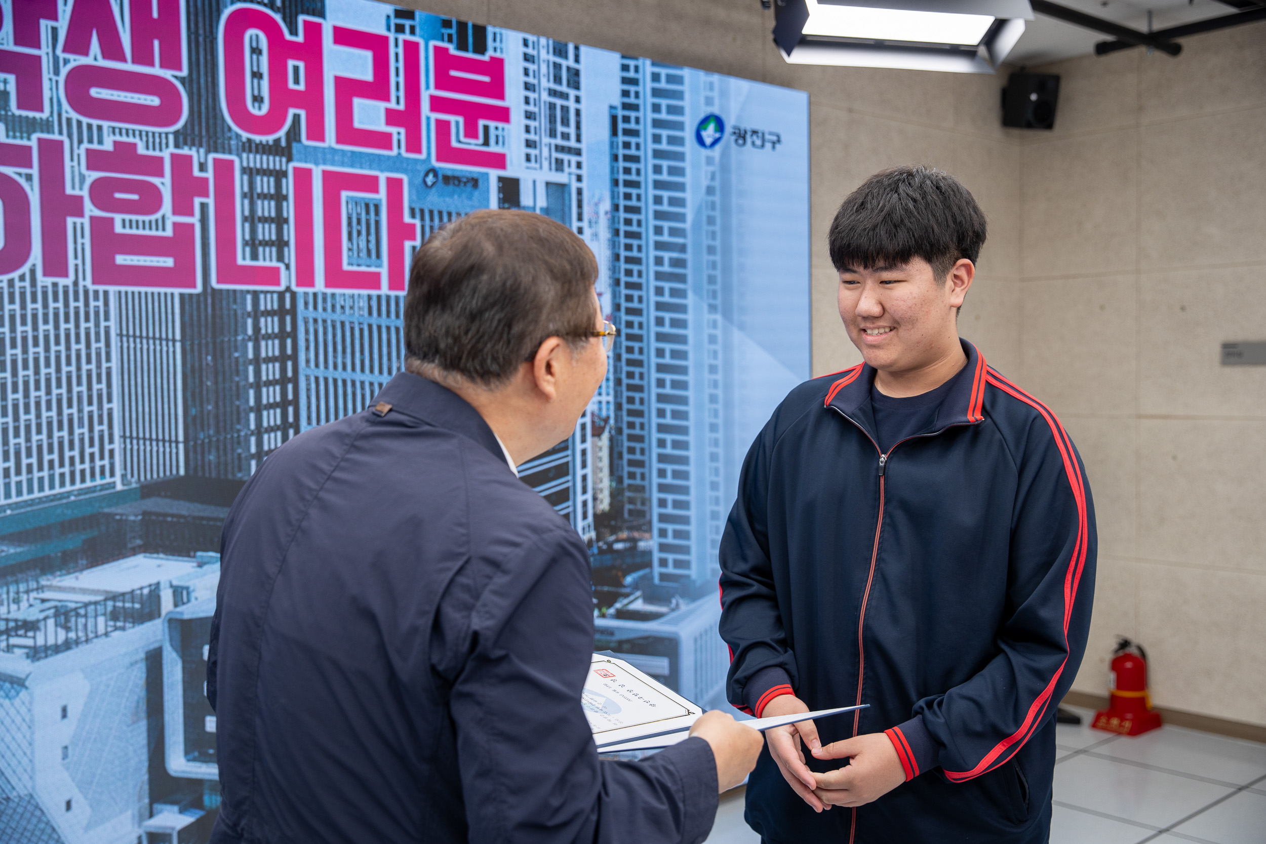 20250613-미디어스쿨 수료증 수여식 20250613-107993_L_150043.jpg