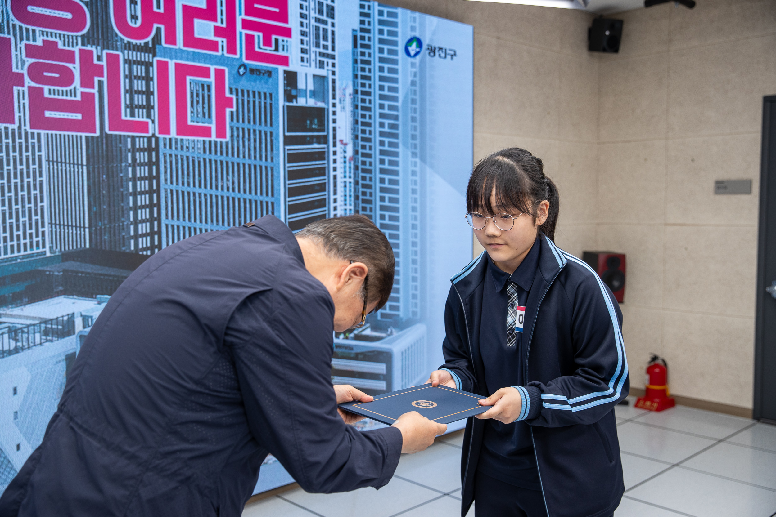 20250613-미디어스쿨 수료증 수여식 20250613-107985_L_150043.jpg