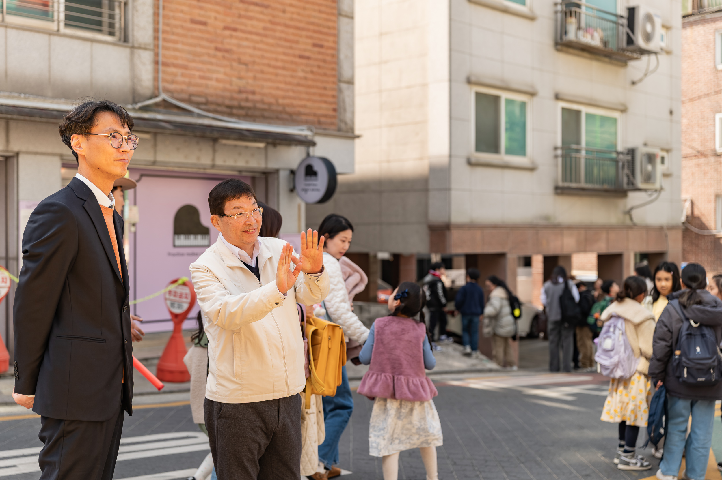 20250314-학교 앞 소통나들이(광진초등학교)   20250314-23989_L_153108.jpg