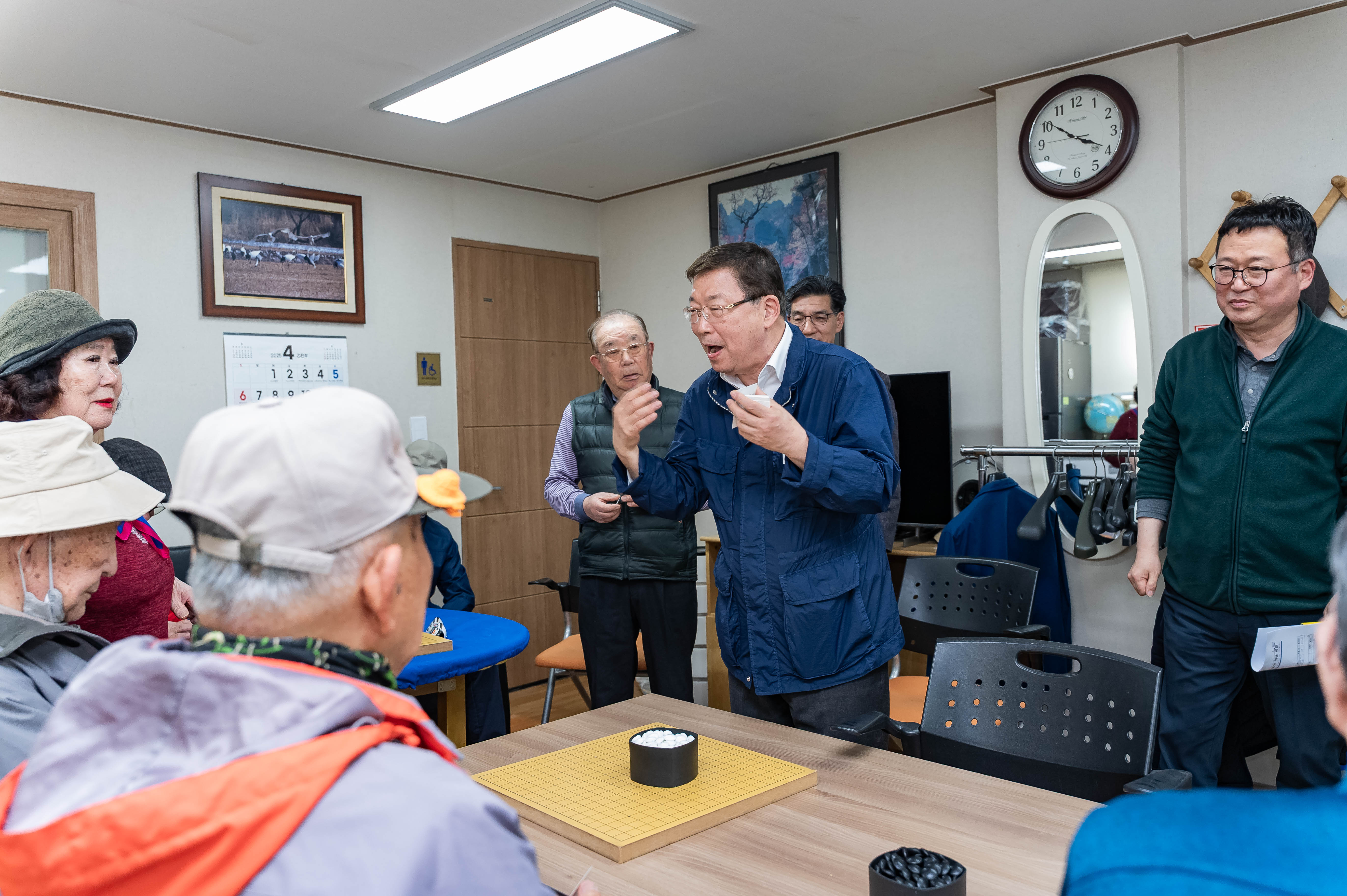 20250403-구립 자양2동 유수지경로당 위문 방문 20250403-43002_L_172430.jpg