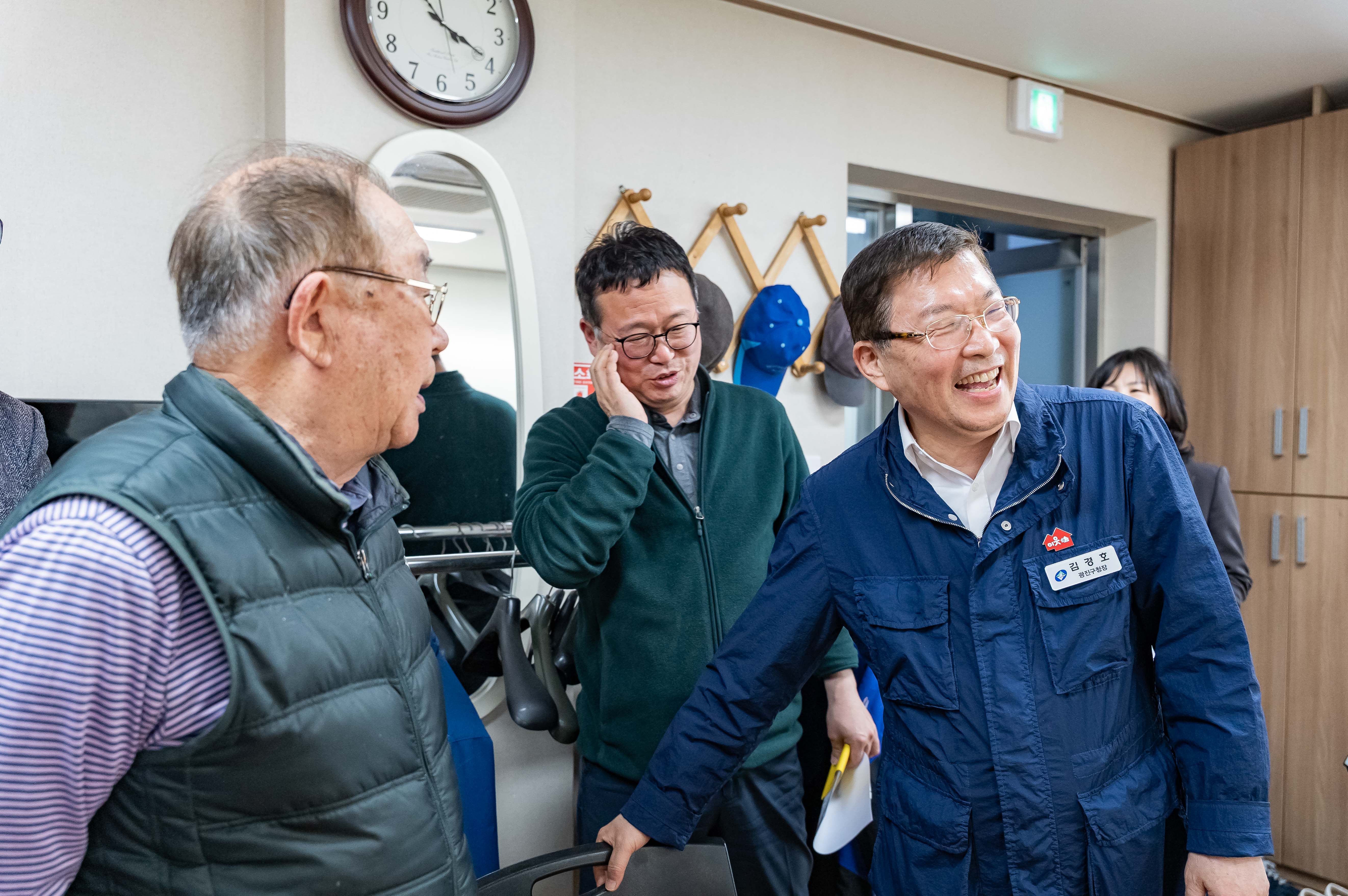 20250403-구립 자양2동 유수지경로당 위문 방문 20250403-43033_L_172430.jpg