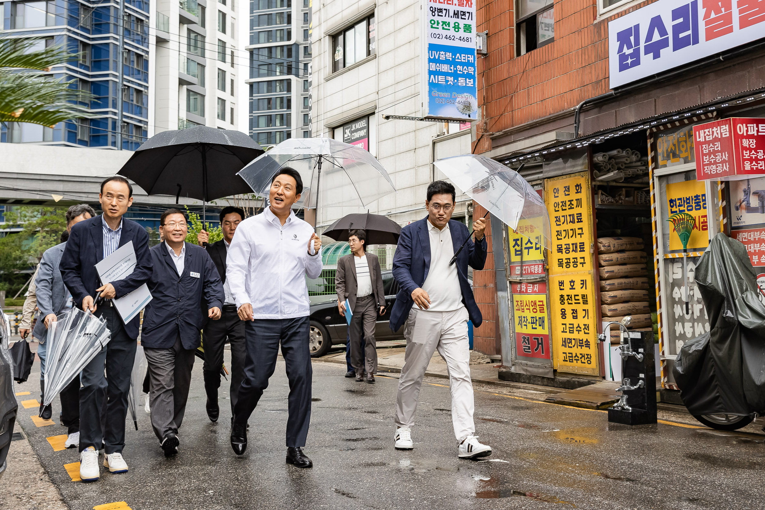 20250714-자양4동 신속통합기획 재개발 현장 서울시장 방문 20250714-004257_L_092619.jpg