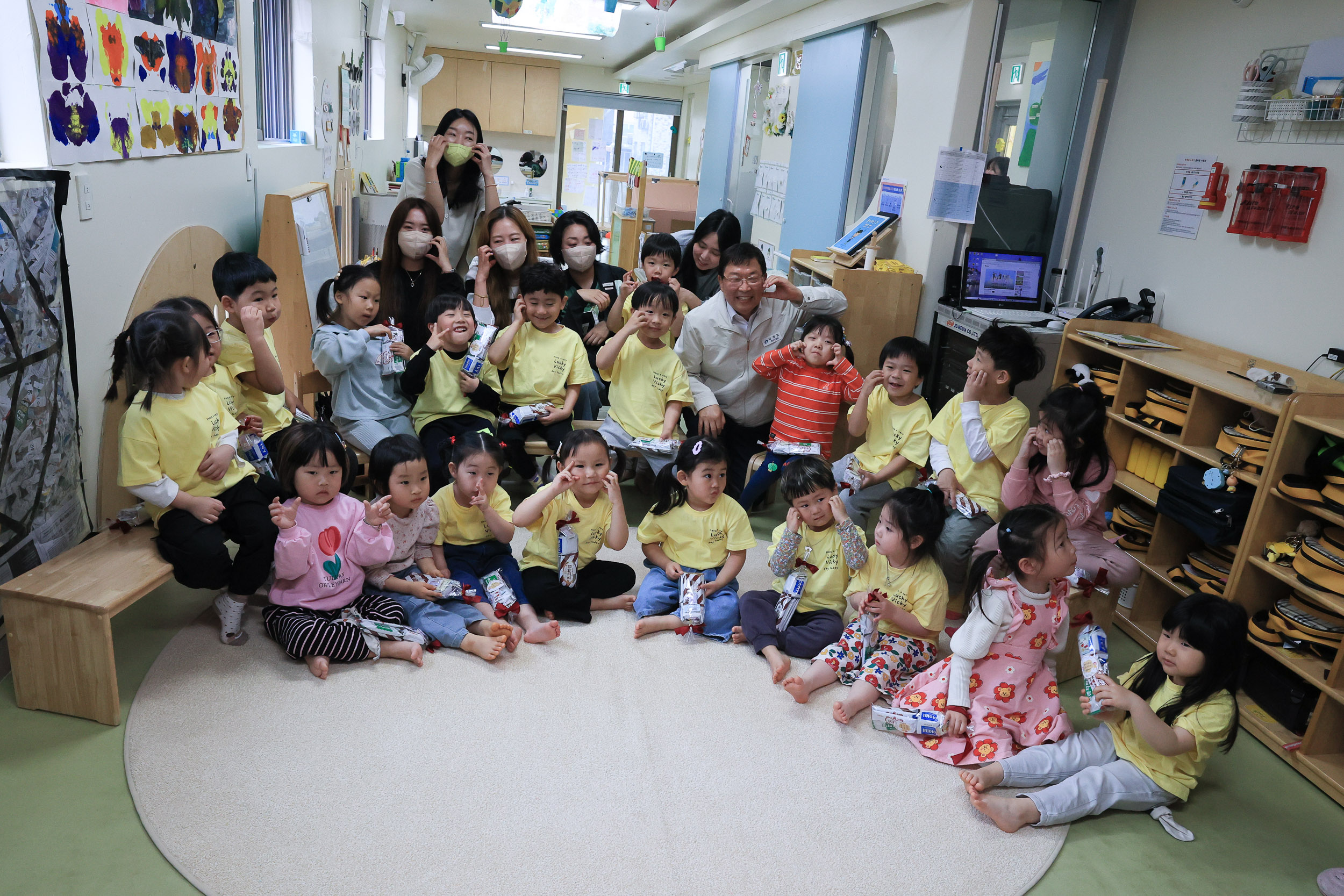 20250509-어린이날맞이 동화책 구연행사 JKIM6976_L_163710.jpg