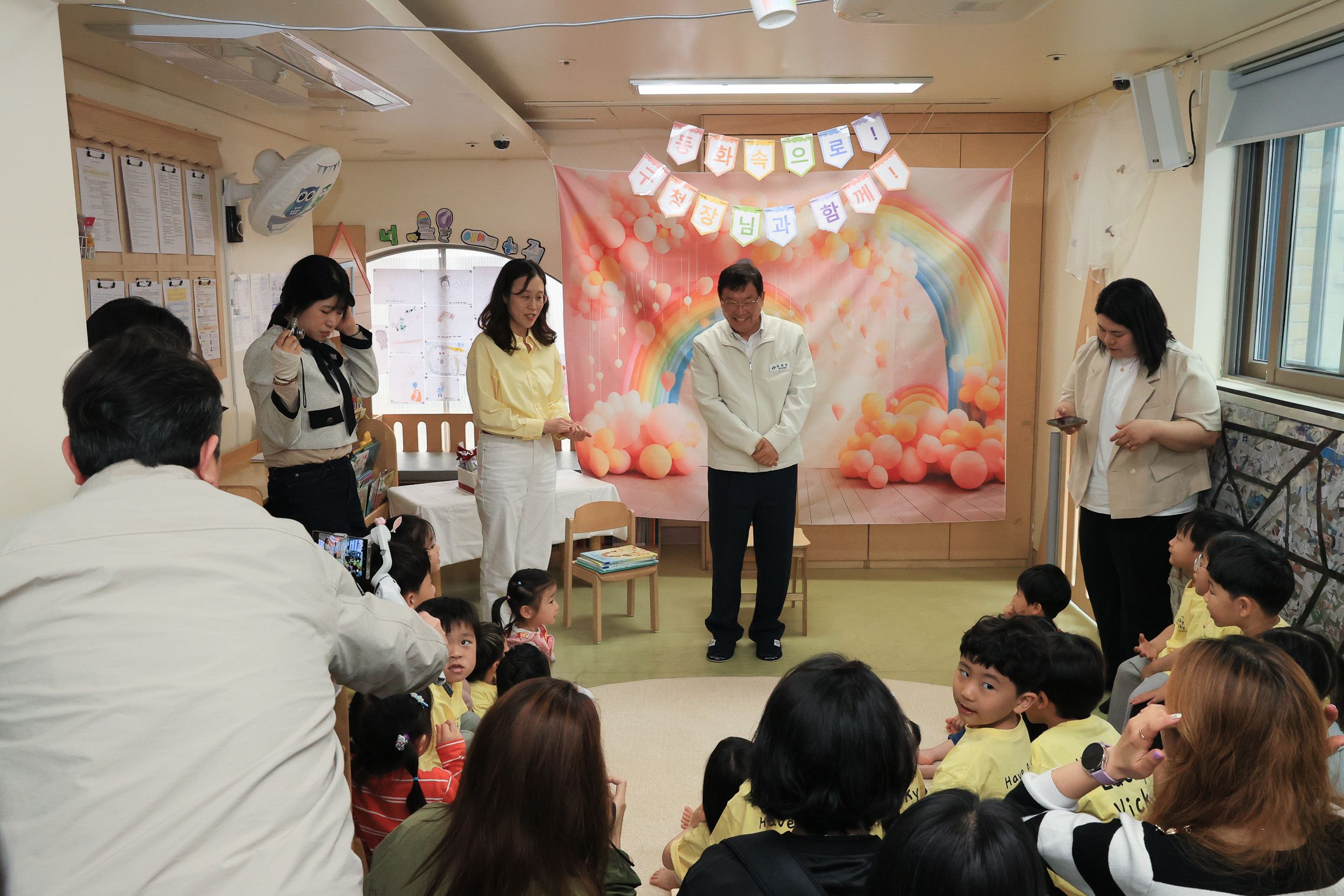 20250509-어린이날맞이 동화책 구연행사 JKIM6855_L_163710.jpg