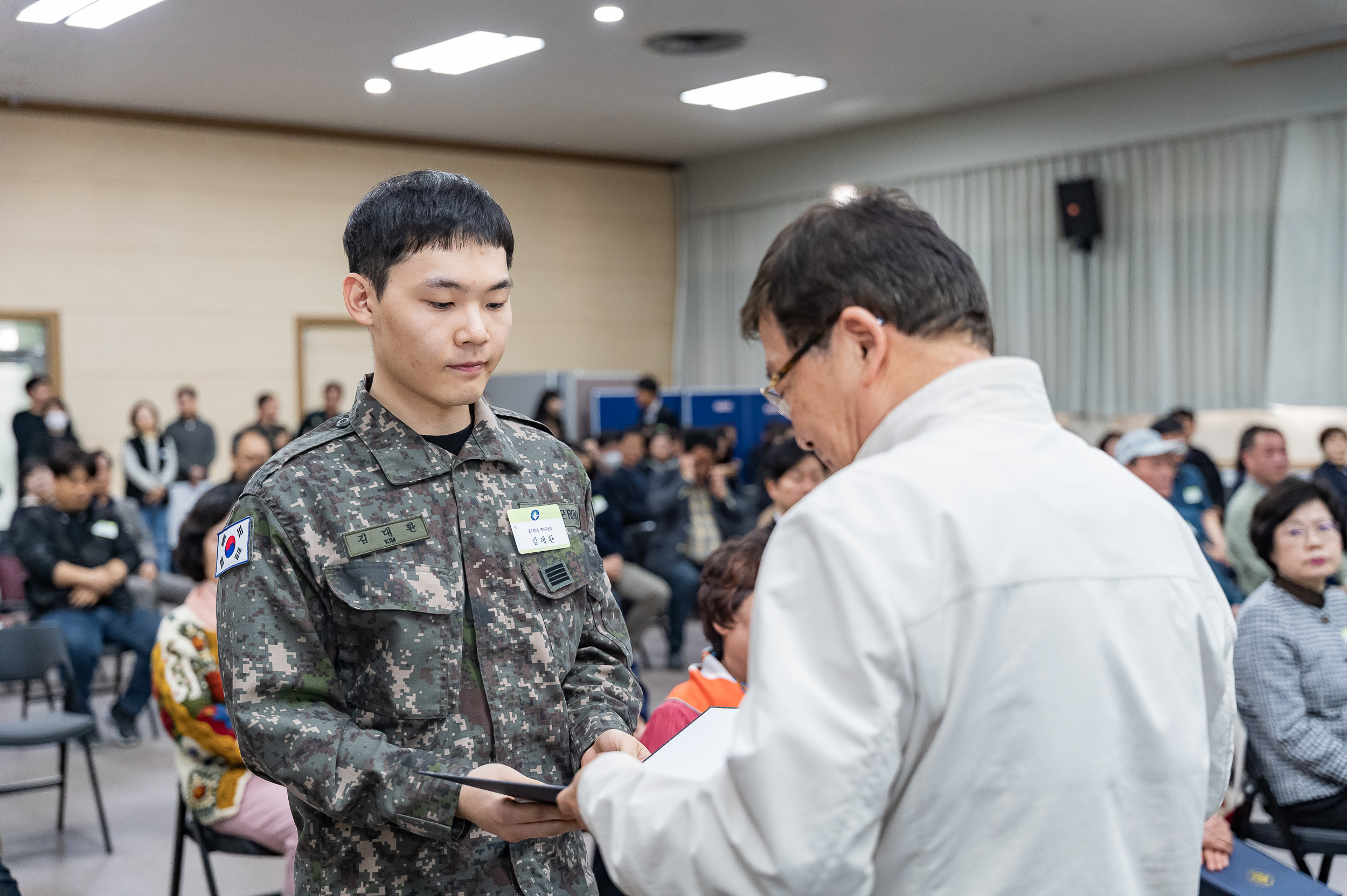 20250327-2025년 3월 정기 구민표창 수여식 20250327-36913_L_171654.jpg