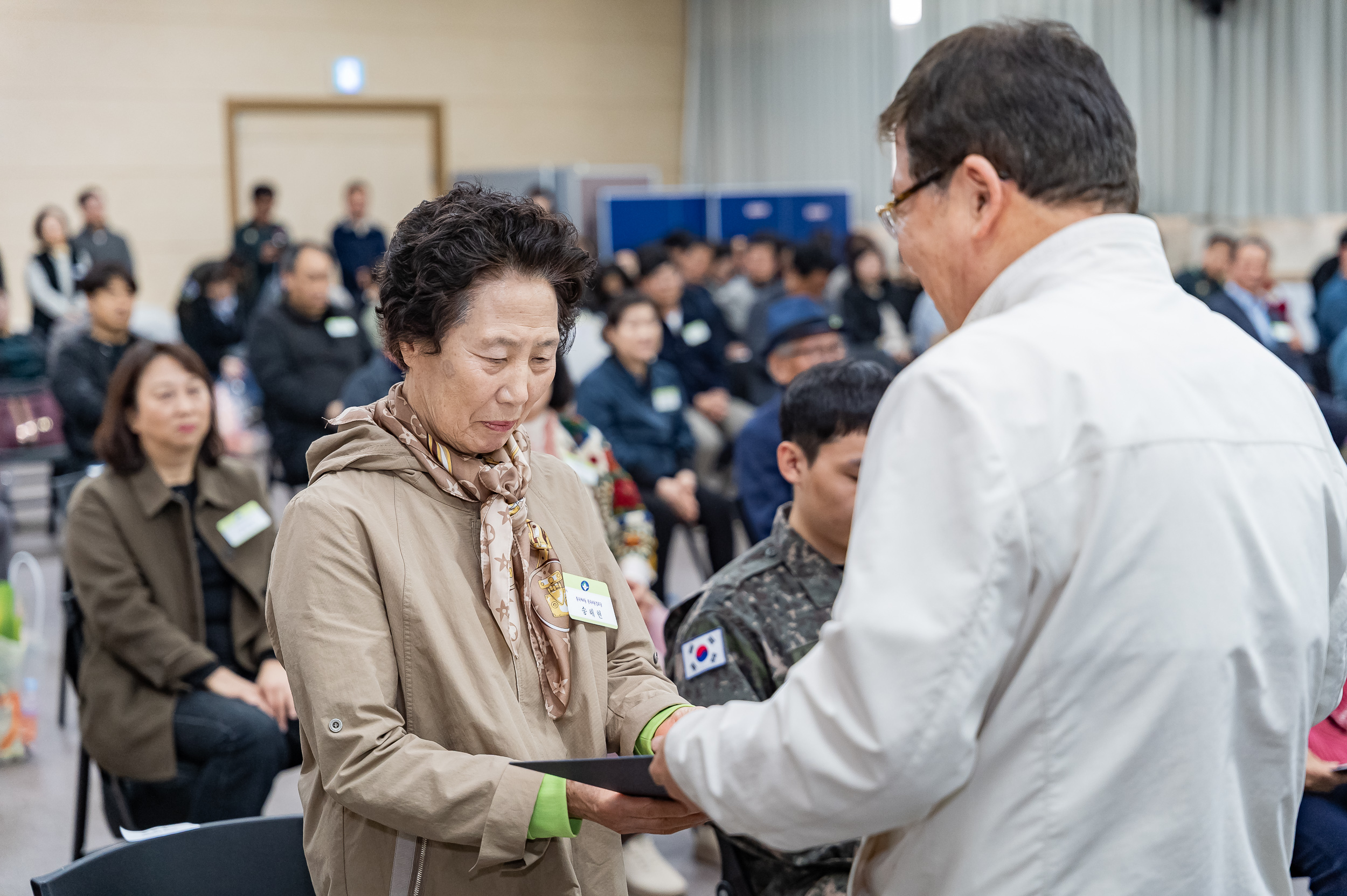 20250327-2025년 3월 정기 구민표창 수여식 20250327-36930_L_171654.jpg