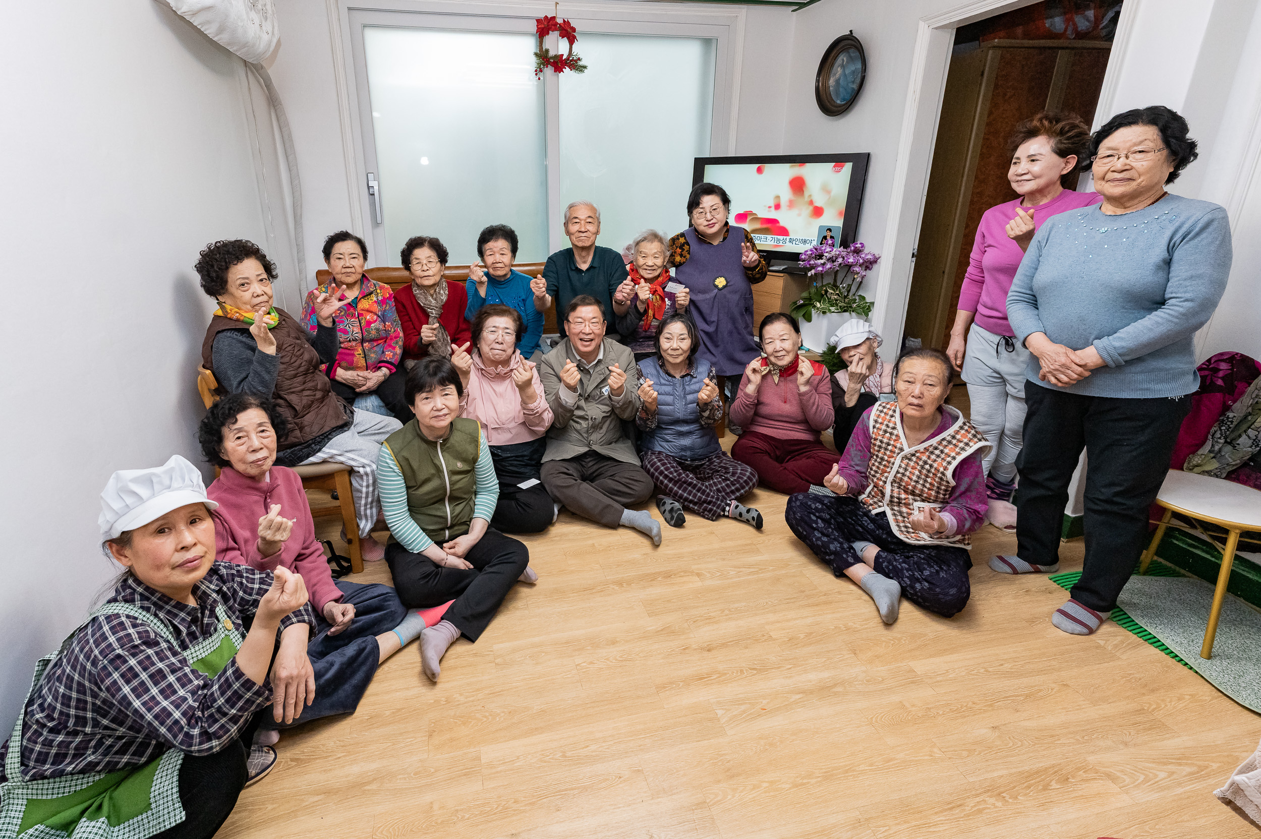20250414-용마경로당 그린리모델링 공사현장 및 임시경로당 방문 20250414-51089_L_102358.jpg