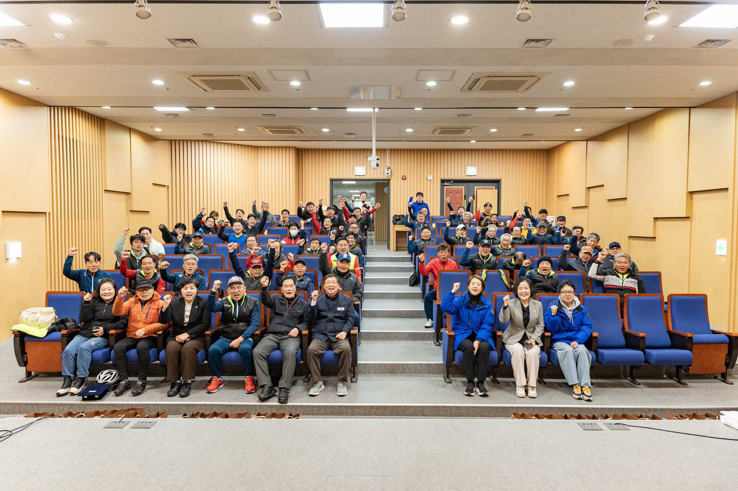 20250413-구의축구회 50주년 기념식 20250413-50723_L_101843.jpg