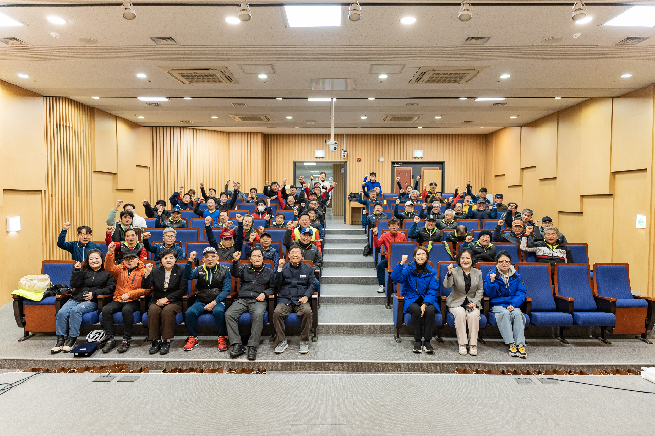 20250413-구의축구회 50주년 기념식 20250413-50727_L_101844.jpg
