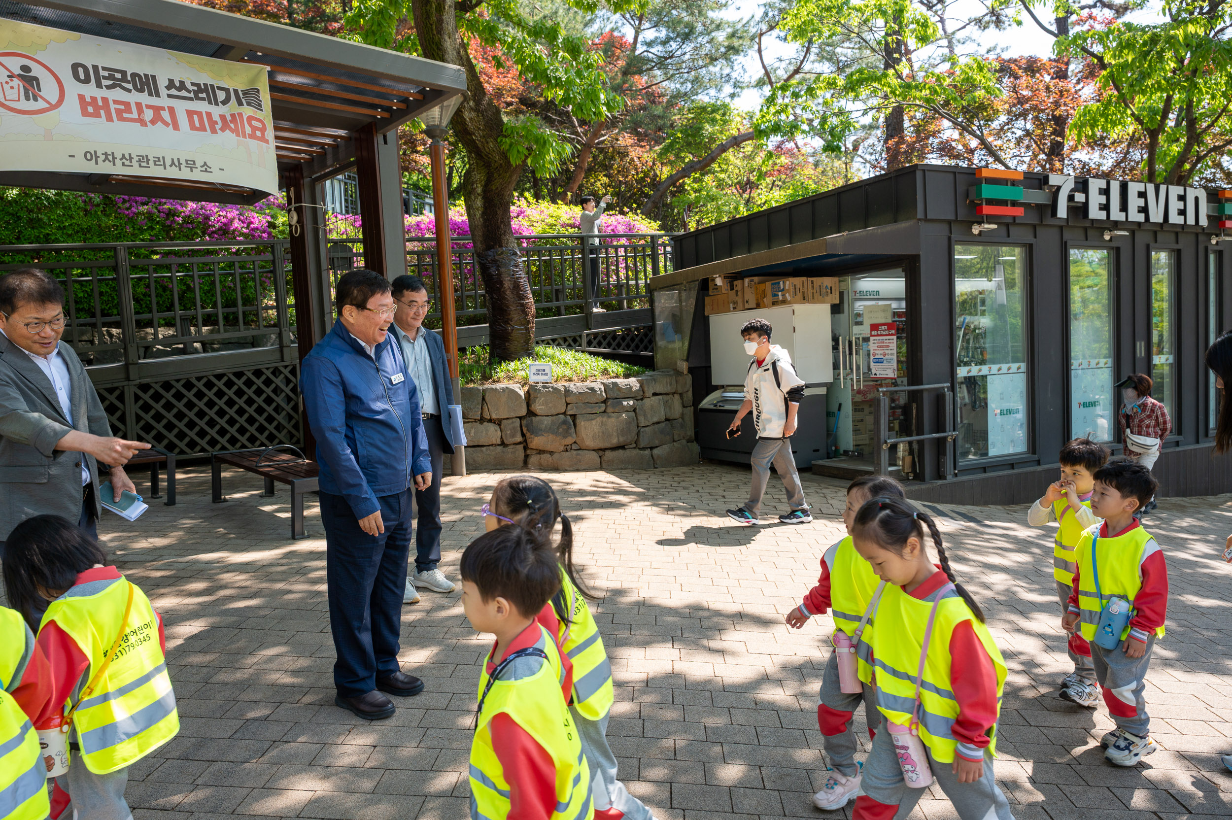 20250502-아차산에서 시를 읽다 20250502-68252_L_204336.jpg