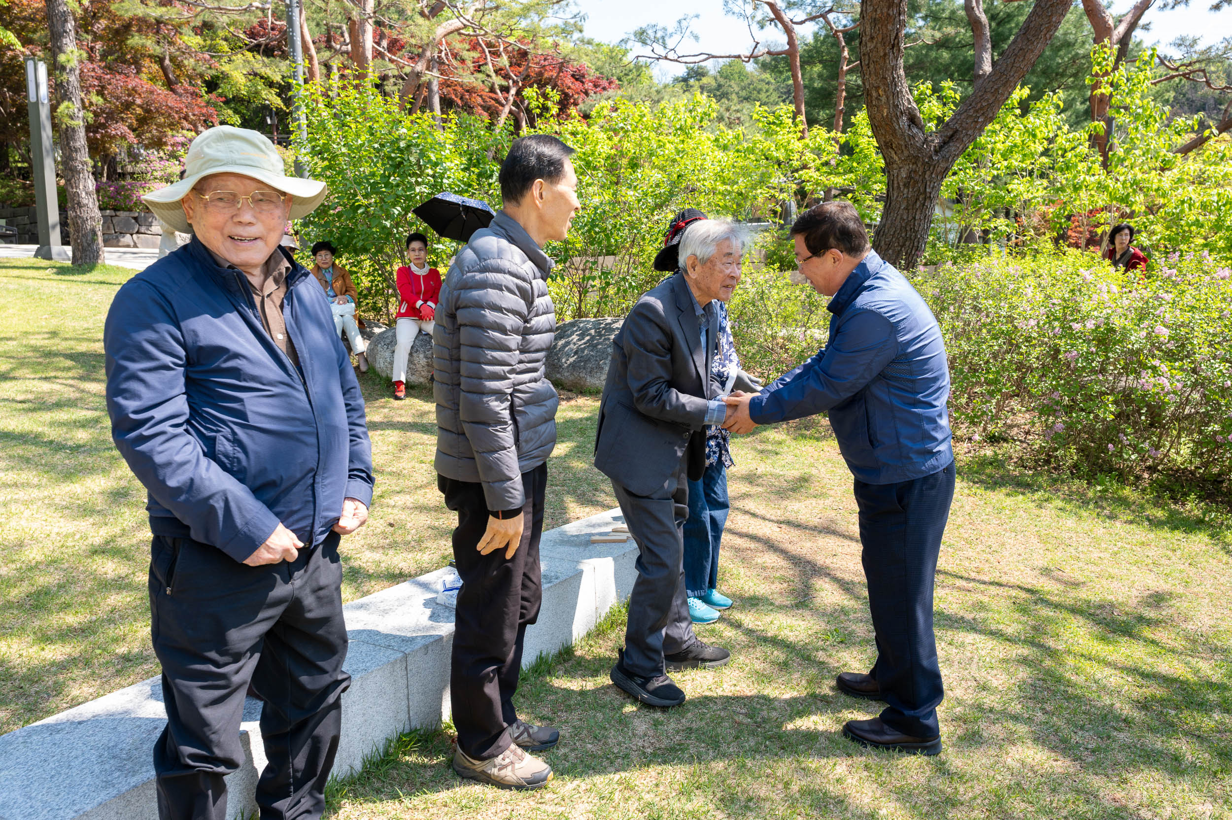 20250502-아차산에서 시를 읽다 20250502-68292_L_204336.jpg