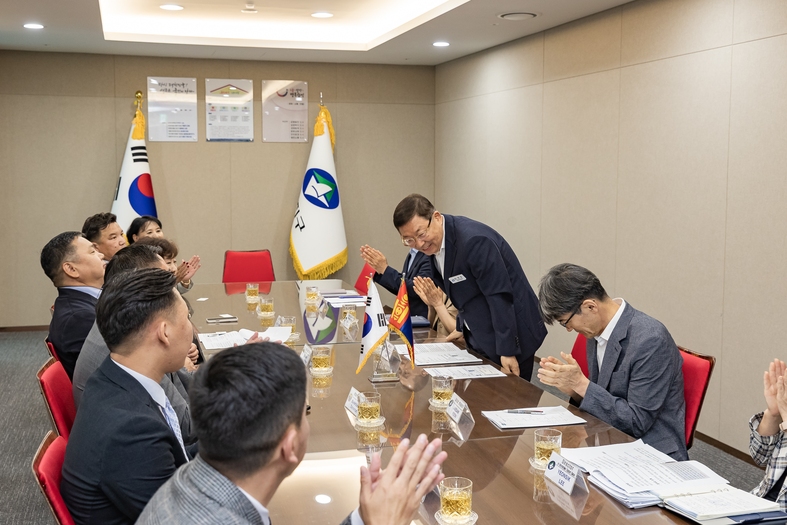20250821-몽골 항올구의회 방문단 면담 20250821-5365_L_111711.jpg