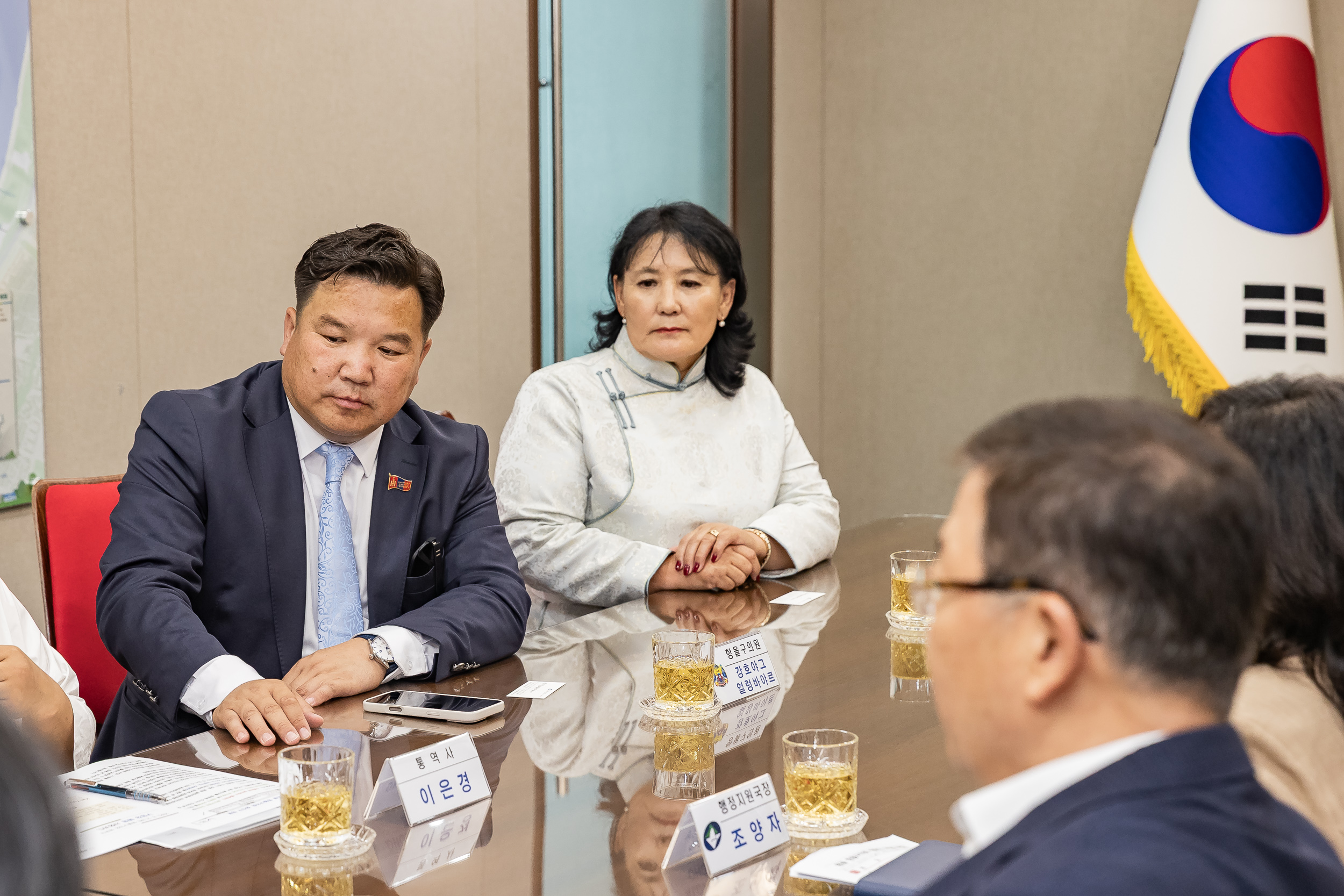 20250821-몽골 항올구의회 방문단 면담 20250821-5339_L_111710.jpg