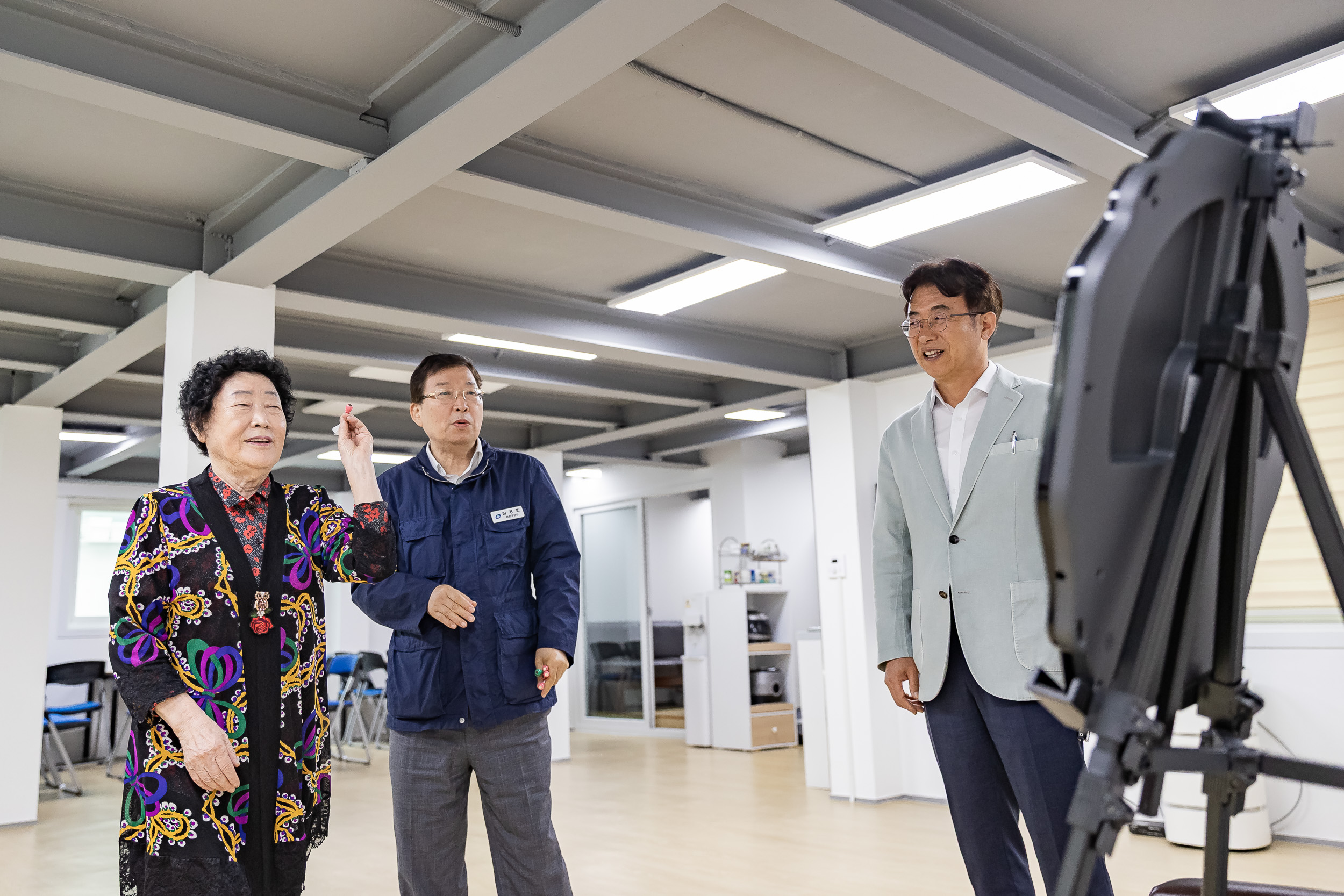 20250519-자양1동 중앙경로당 이전 개소 시설 점검 20250519-80160_L_172807.jpg