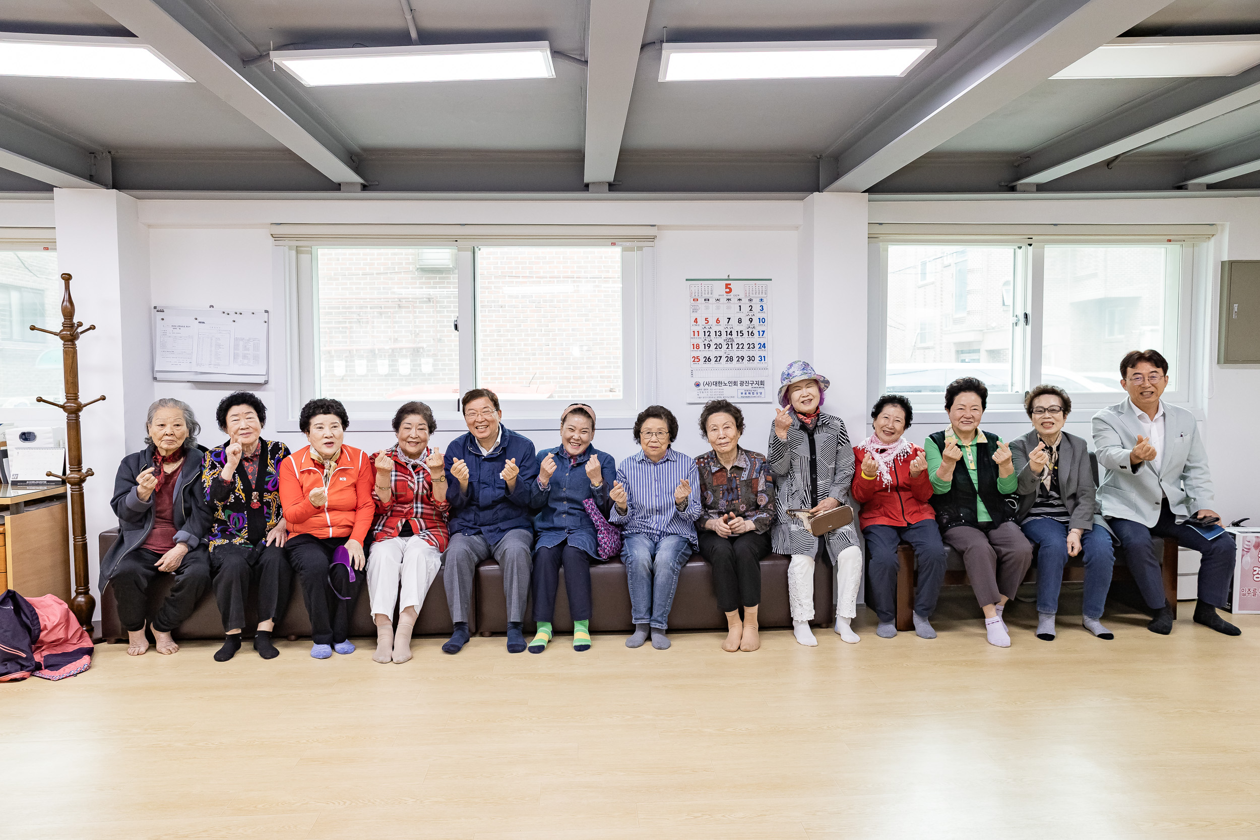 20250519-자양1동 중앙경로당 이전 개소 시설 점검 20250519-80069_L_172807.jpg