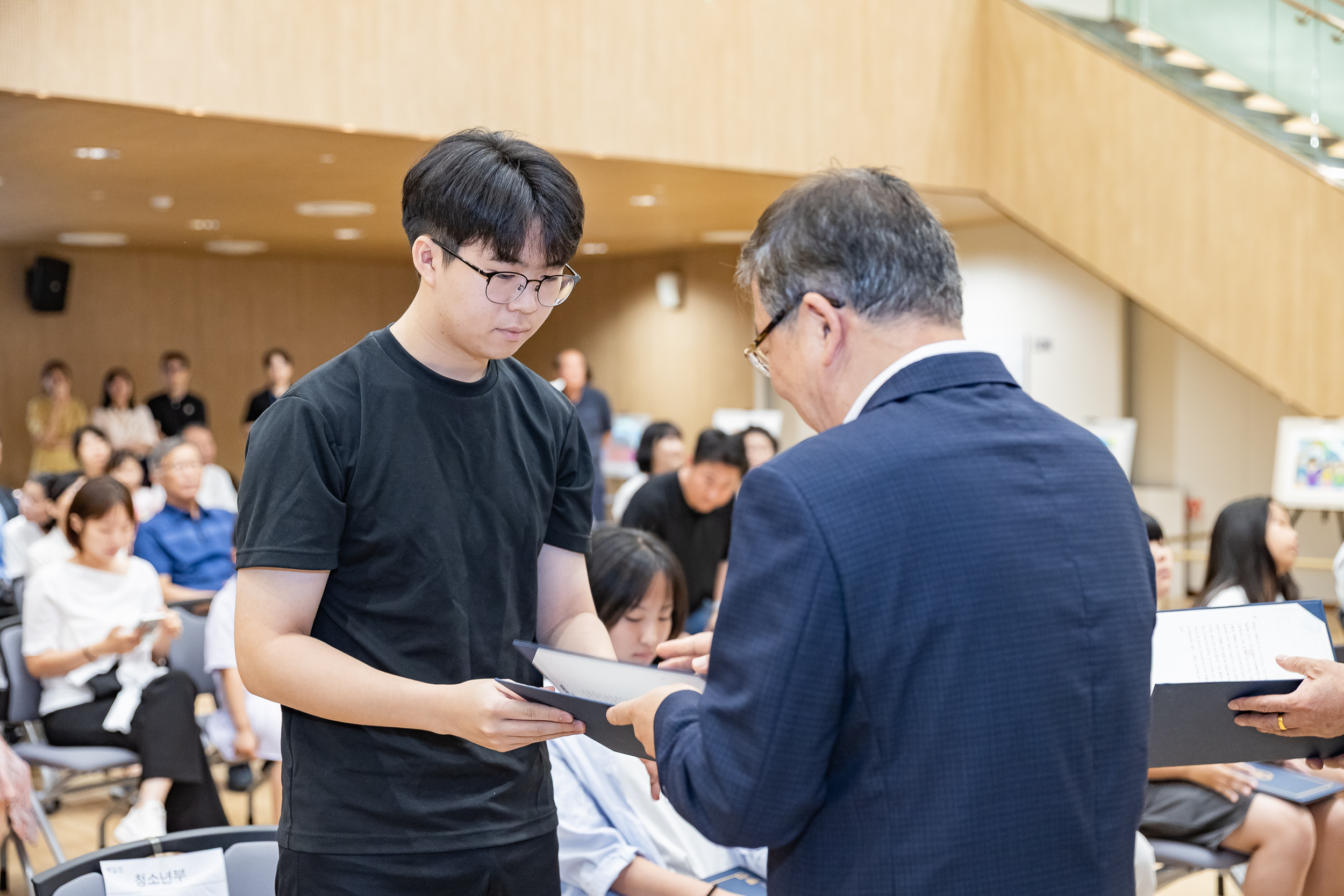 20250705-2025 광진가족페스티벌 백일장 그림그리기대회 시상식 20250705-124158_L_121944.jpg