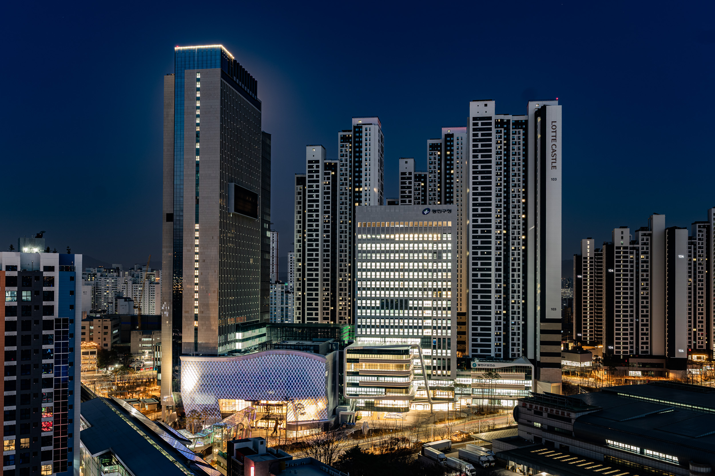 20250320-광진구청 신청사 주간 및 야간 경관 20250313-22463_L_110850.jpg