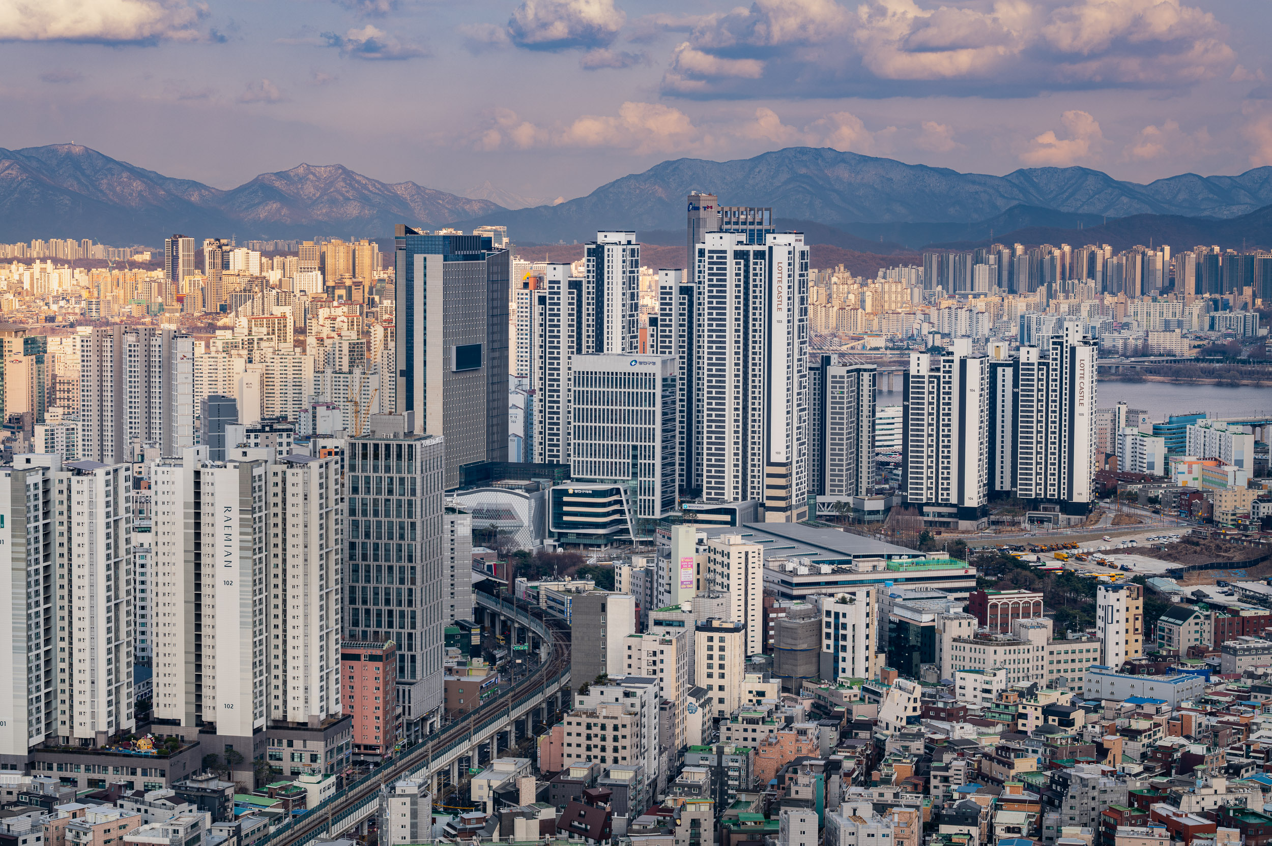 20250320-광진구청 신청사 주간 및 야간 경관 20250318-7481_L_110852.jpg