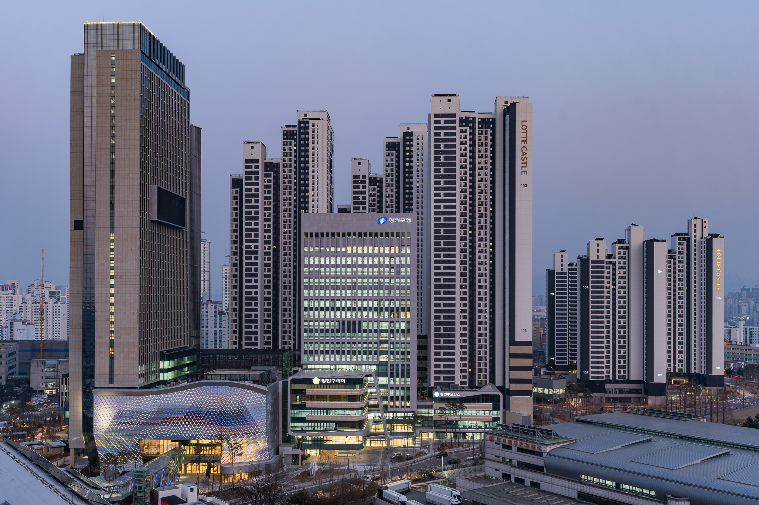 20250320-광진구청 신청사 주간 및 야간 경관 20250320-6859_L_110852.jpg