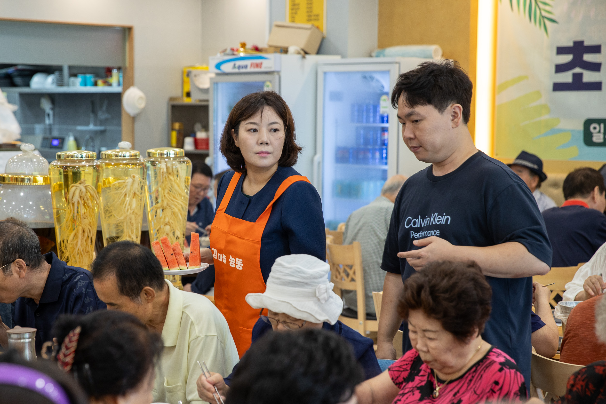 20250718-능동 어르신 건강한 여름나기 초복맞이 삼계탕 나눔 행사 20250718-8845_L_174139.jpg